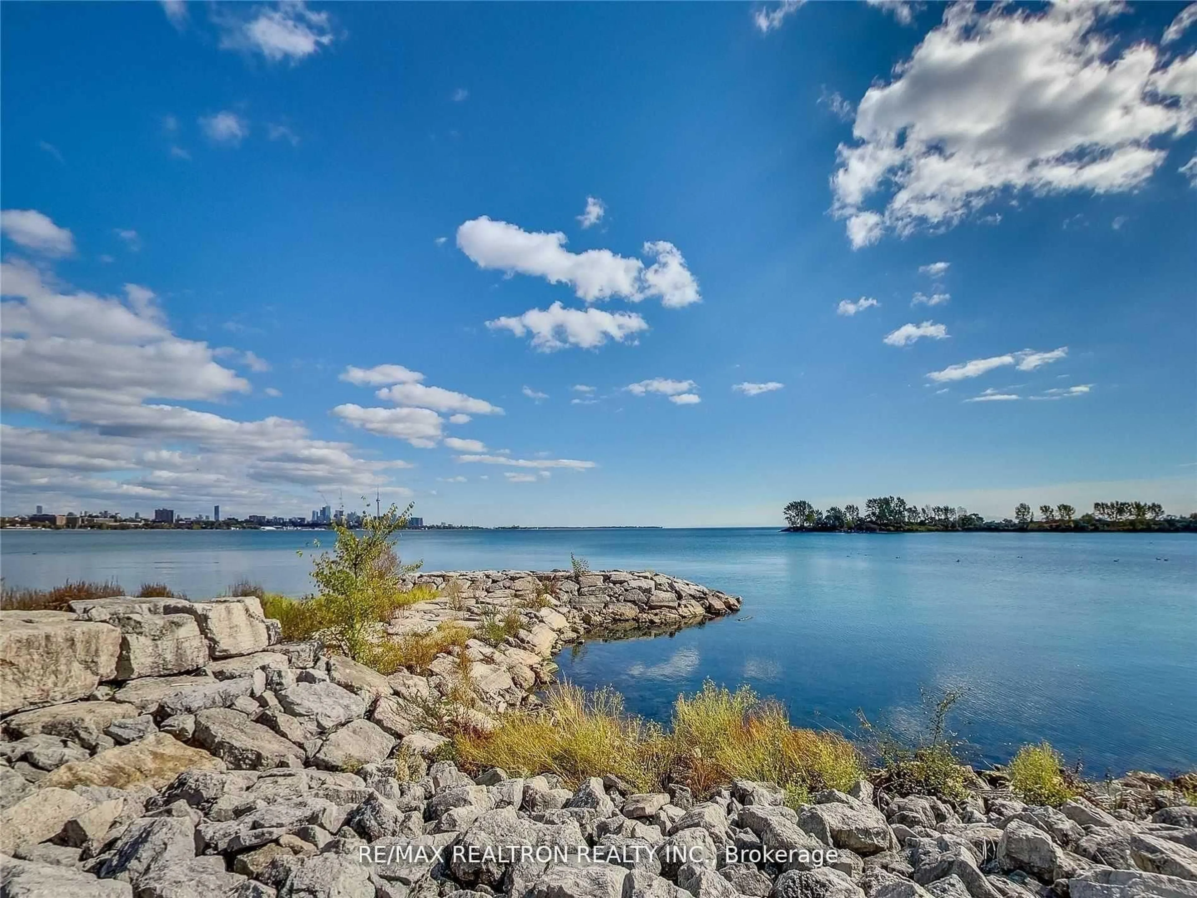 A pic of a room for 58 Marine Parade Dr #606, Toronto Ontario M8V 4G1