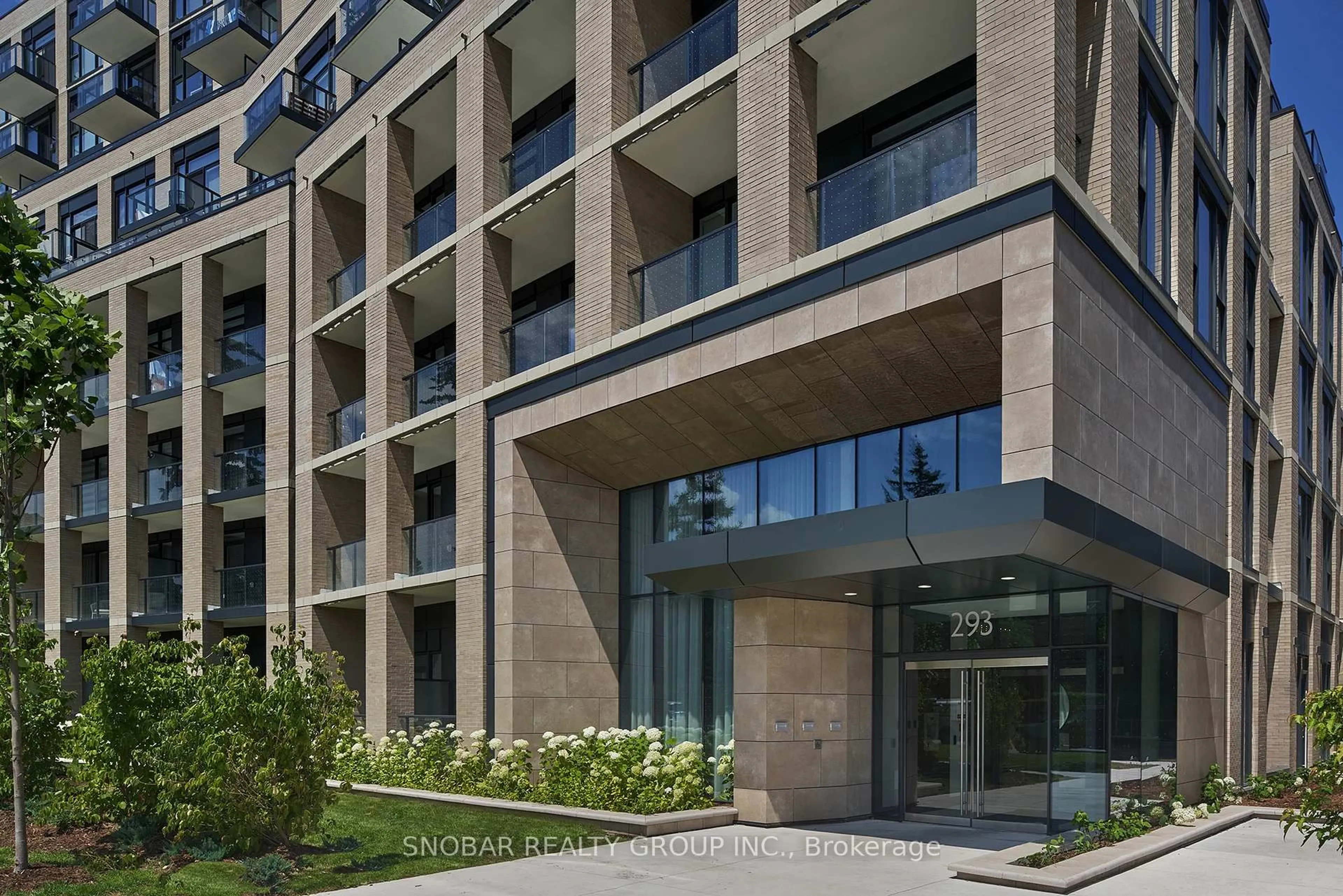 Indoor foyer for 293 The Kingsway #310, Toronto Ontario M9A 0E8