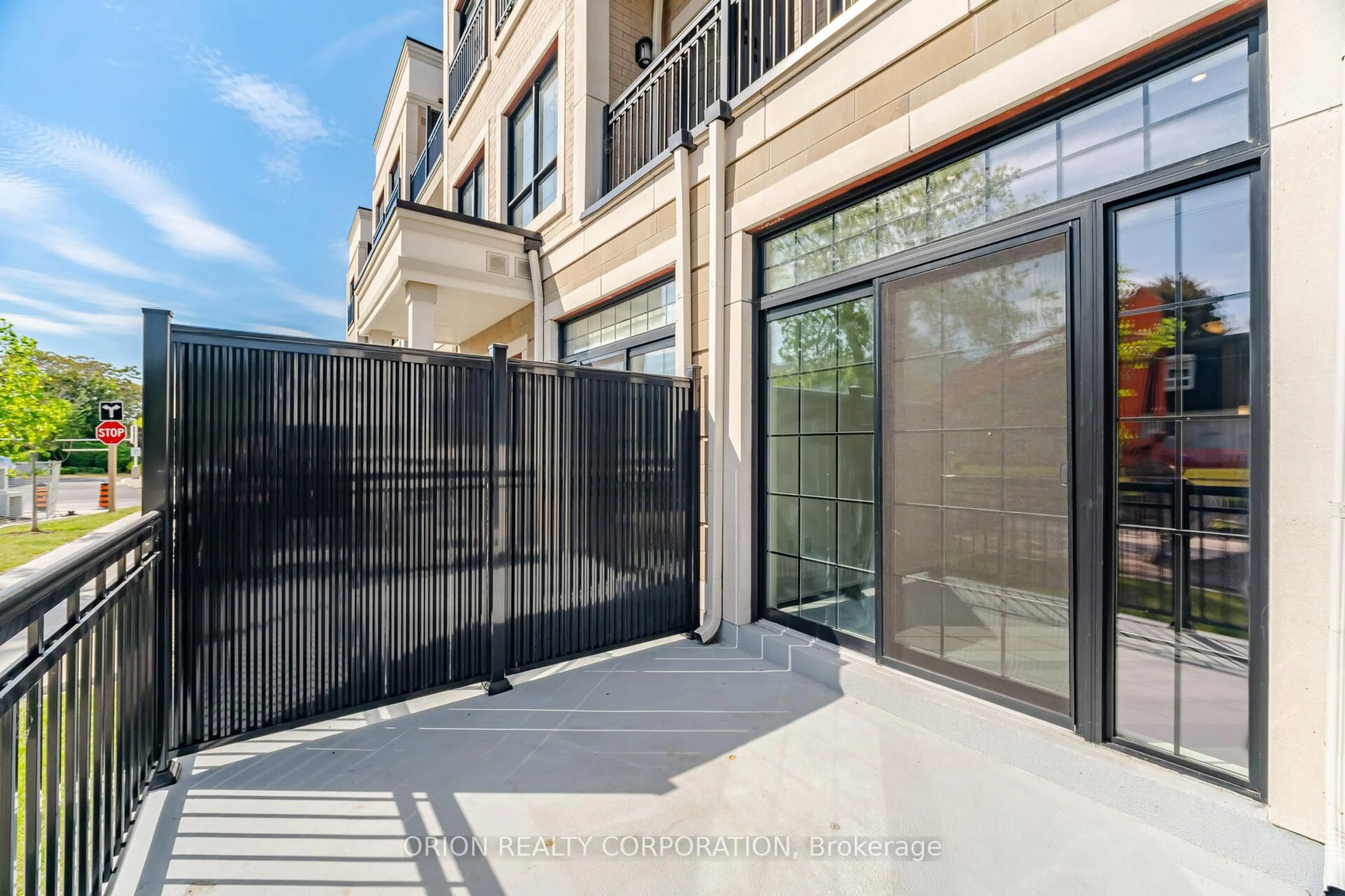 Unknown for 95 Brookfield Rd #6, Oakville Ontario L6K 2Y8