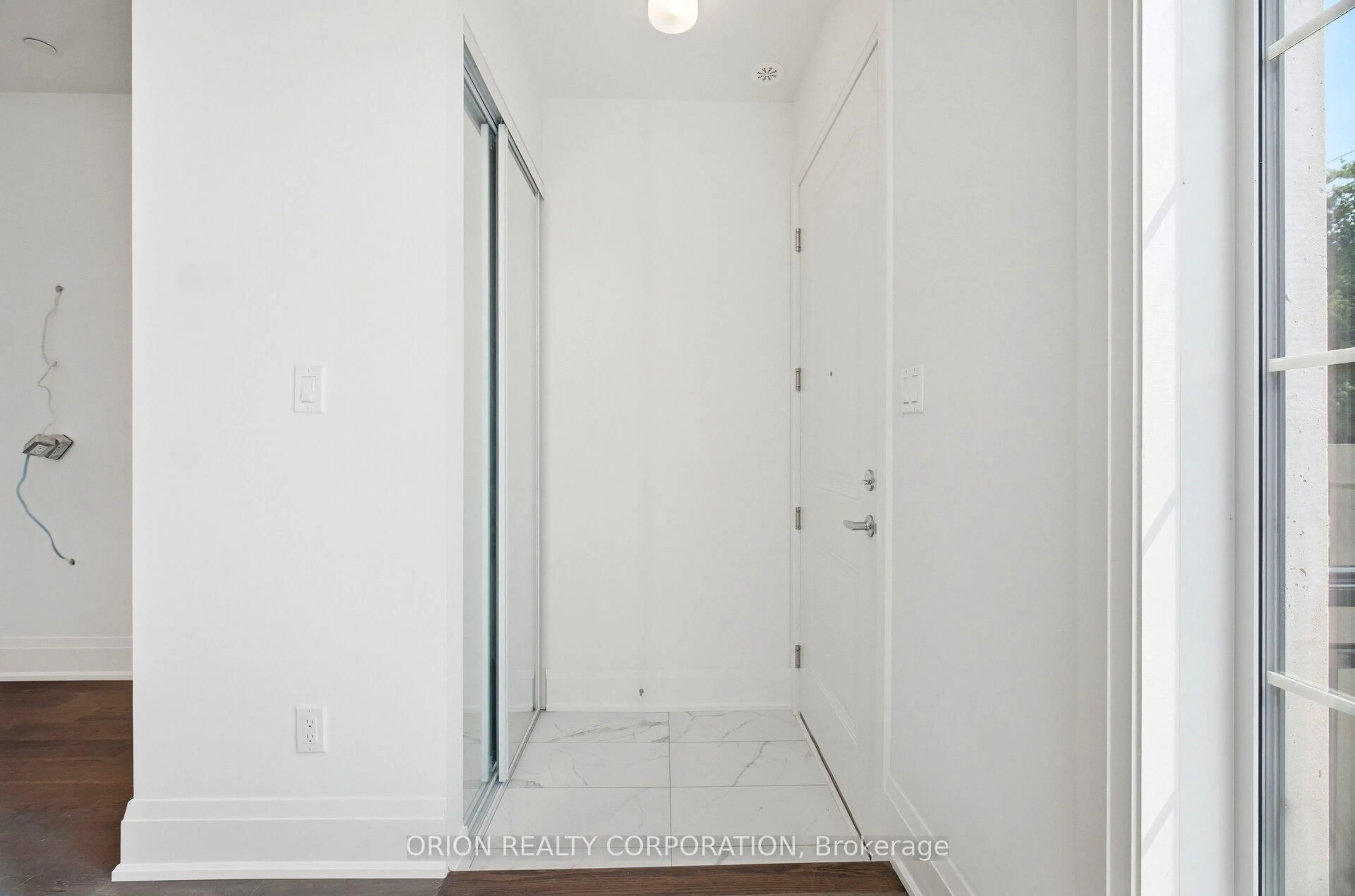 Unknown for 95 Brookfield Rd #6, Oakville Ontario L6K 2Y8