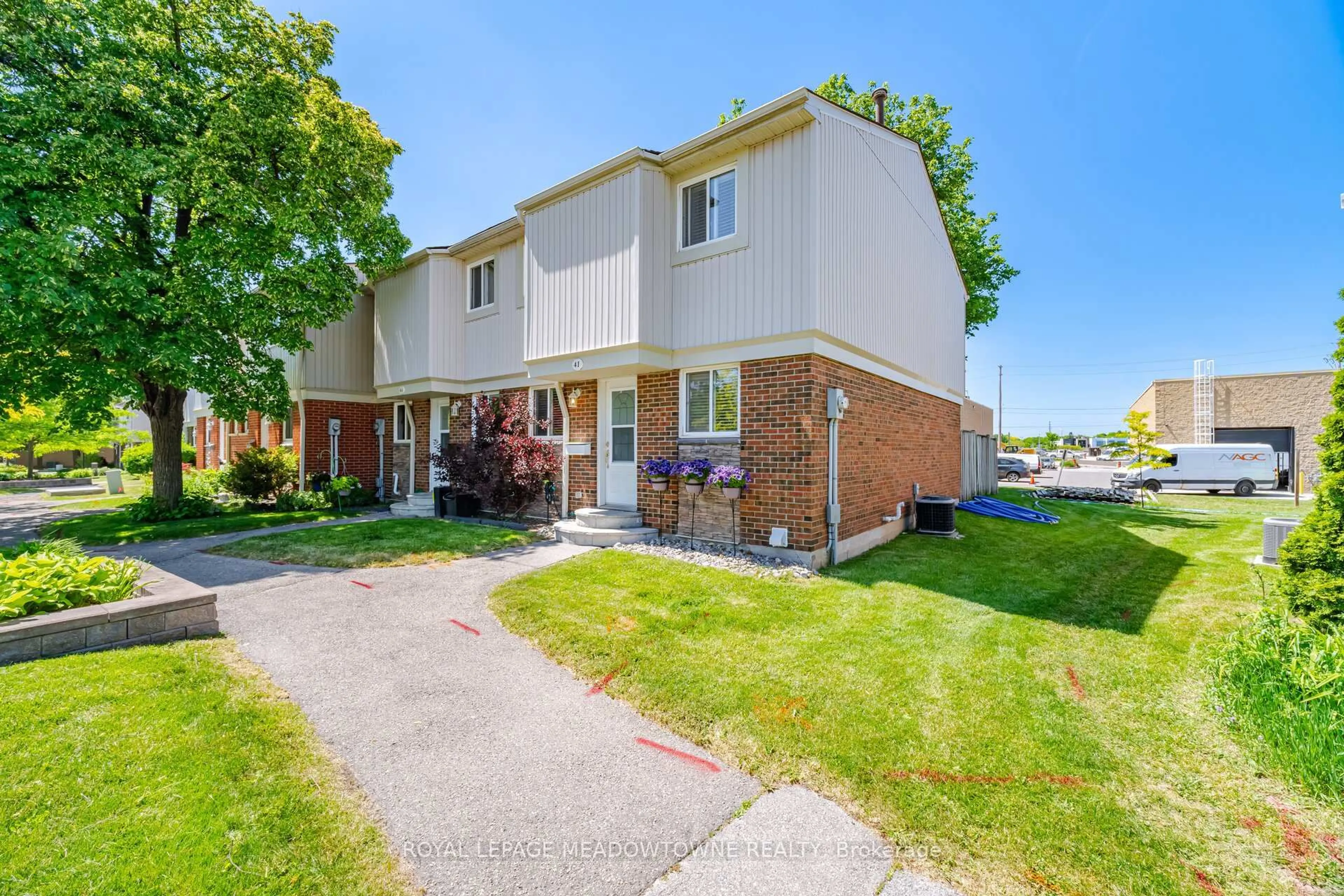 Unknown for 561 Childs Dr #41, Milton Ontario L9T 3Z1