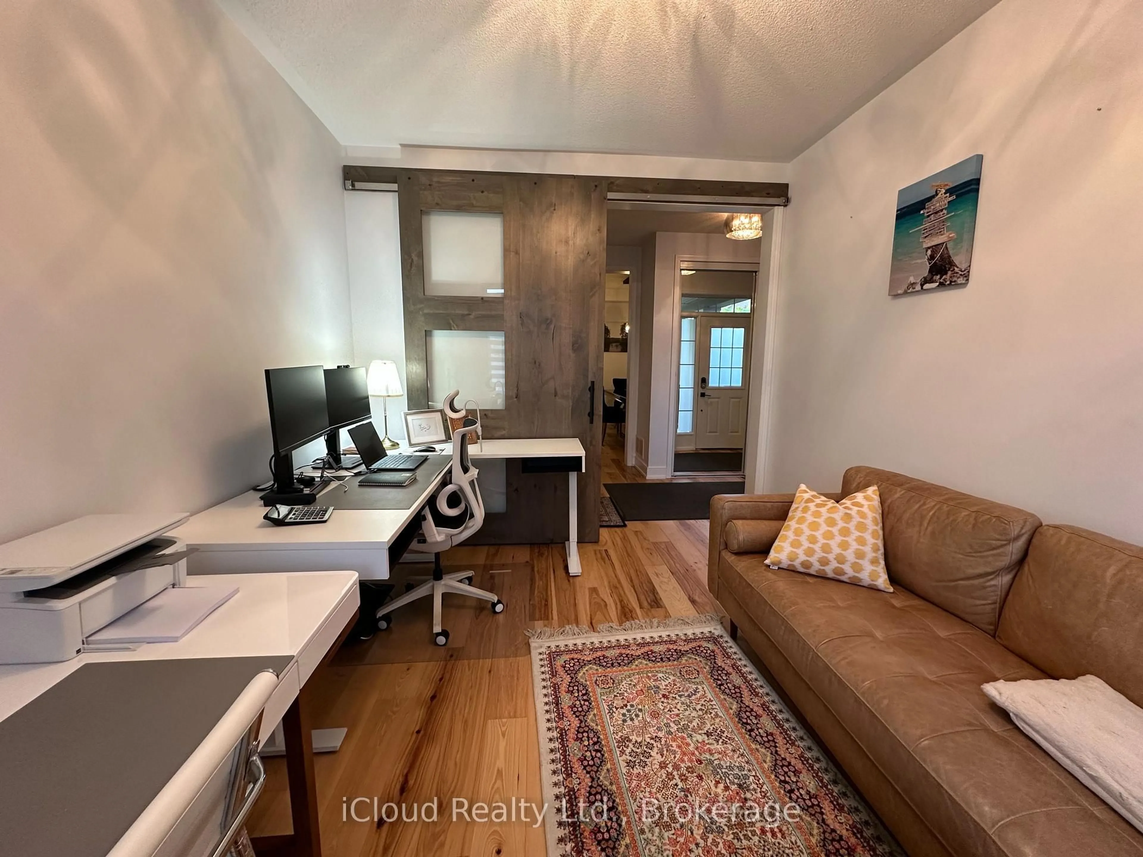 A pic of a room for 433 Jelinik Terr, Milton Ontario L9T 7N2