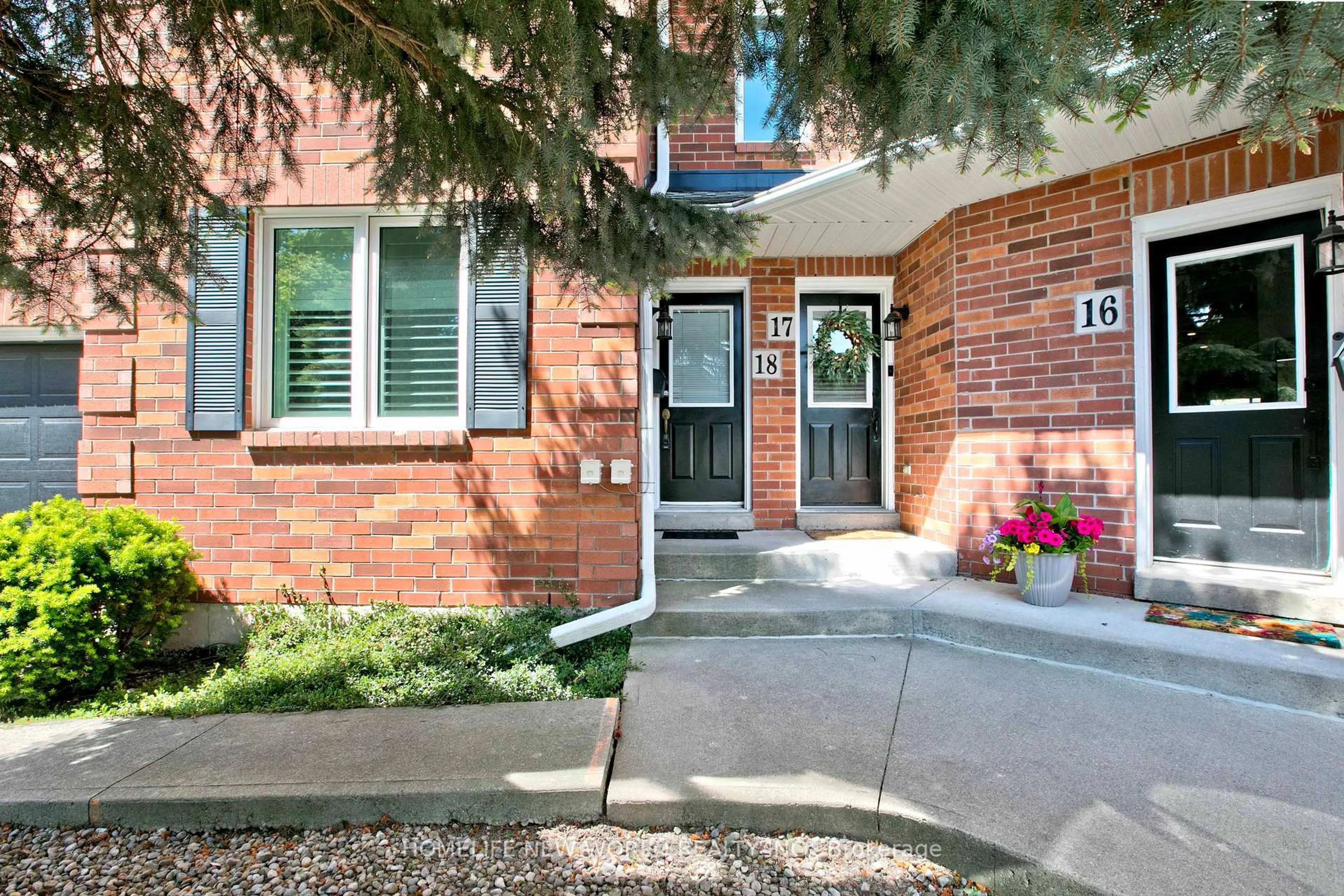 Unknown for 2120 Headon Rd #18, Burlington Ontario L7M 4J9