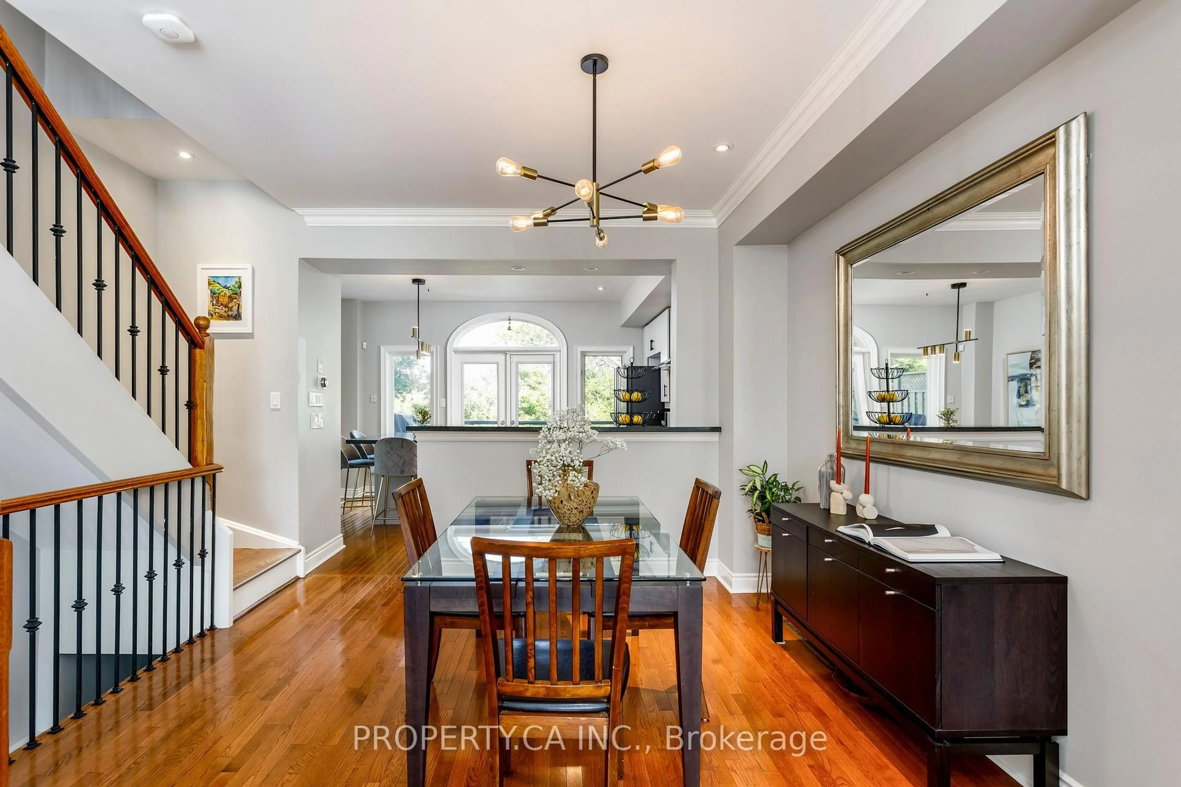 Dining room, unknown for 9 Leaves Terr, Toronto Ontario M8Y 4H4