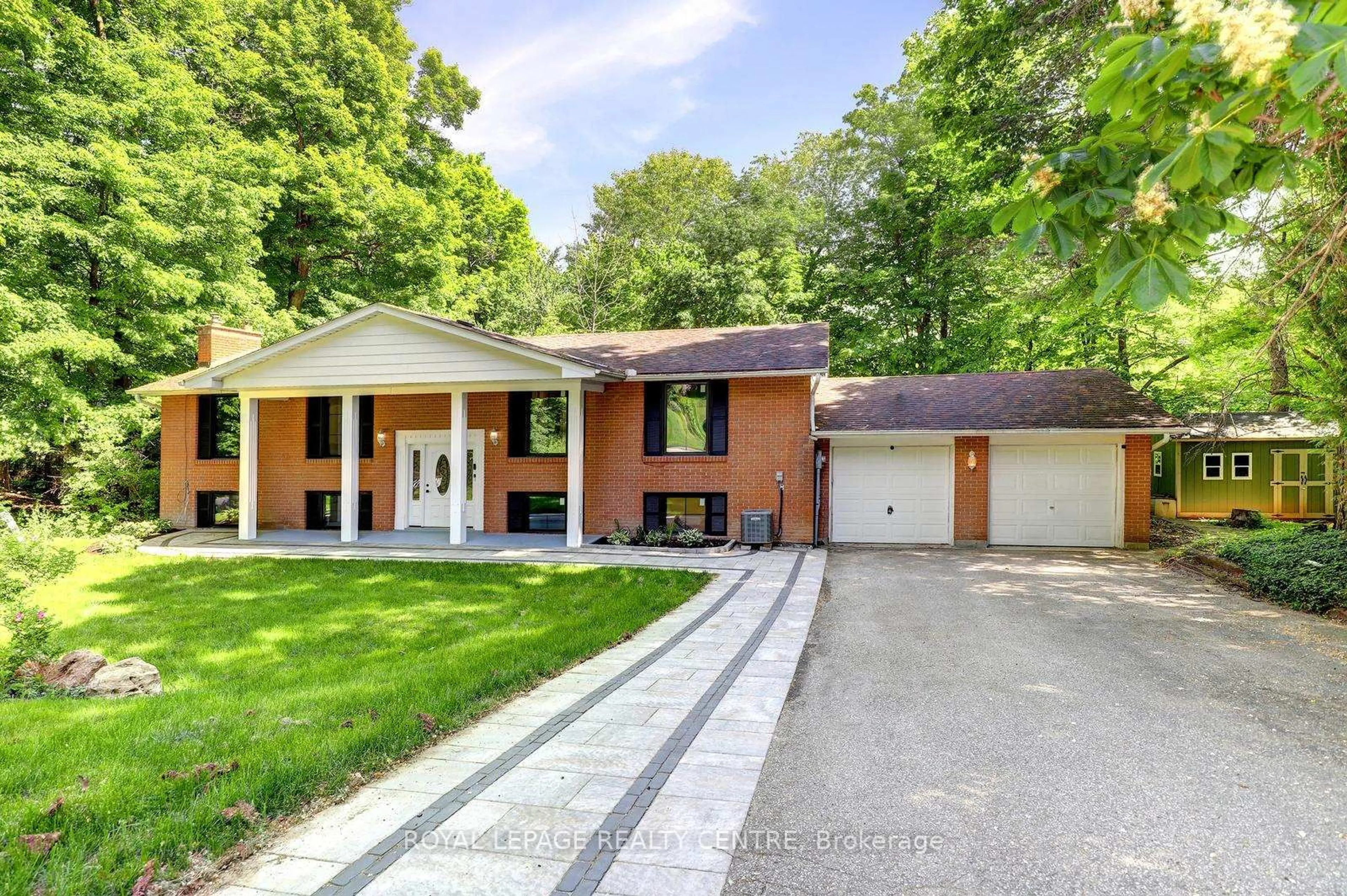 Home with brick exterior material, street for 69 Glenda Jane Dr, Milton Ontario L0P 1B0