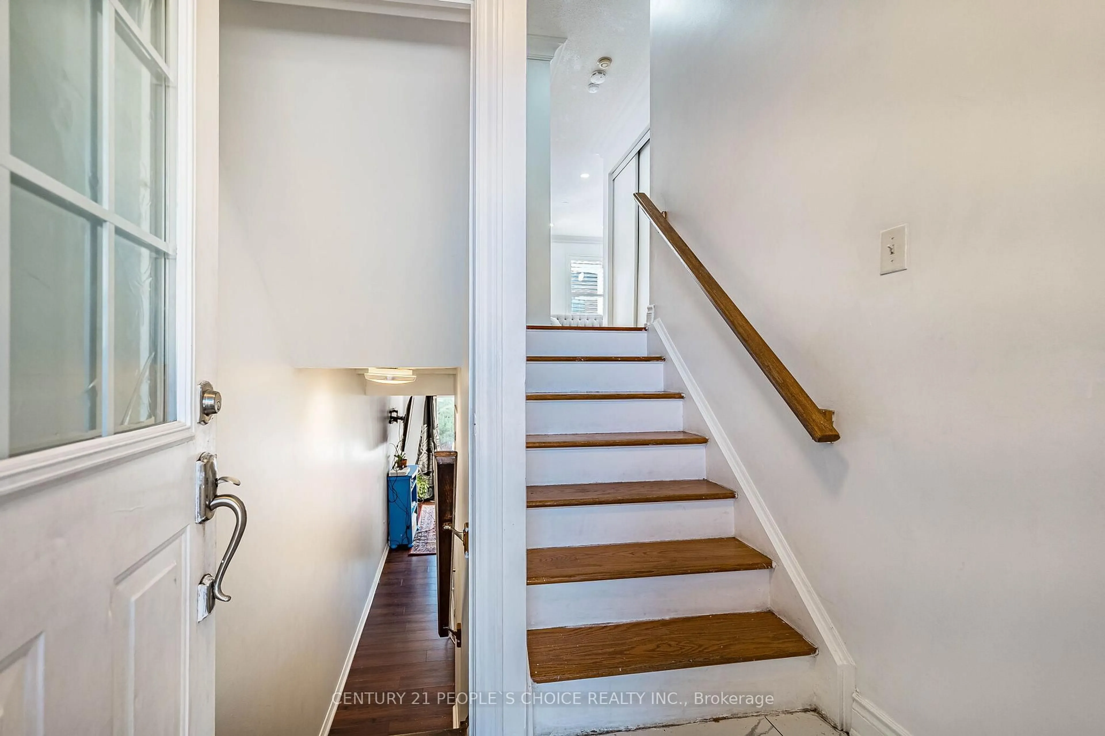Unknown for 2880 Garnethill Way, Oakville Ontario L6M 5E8