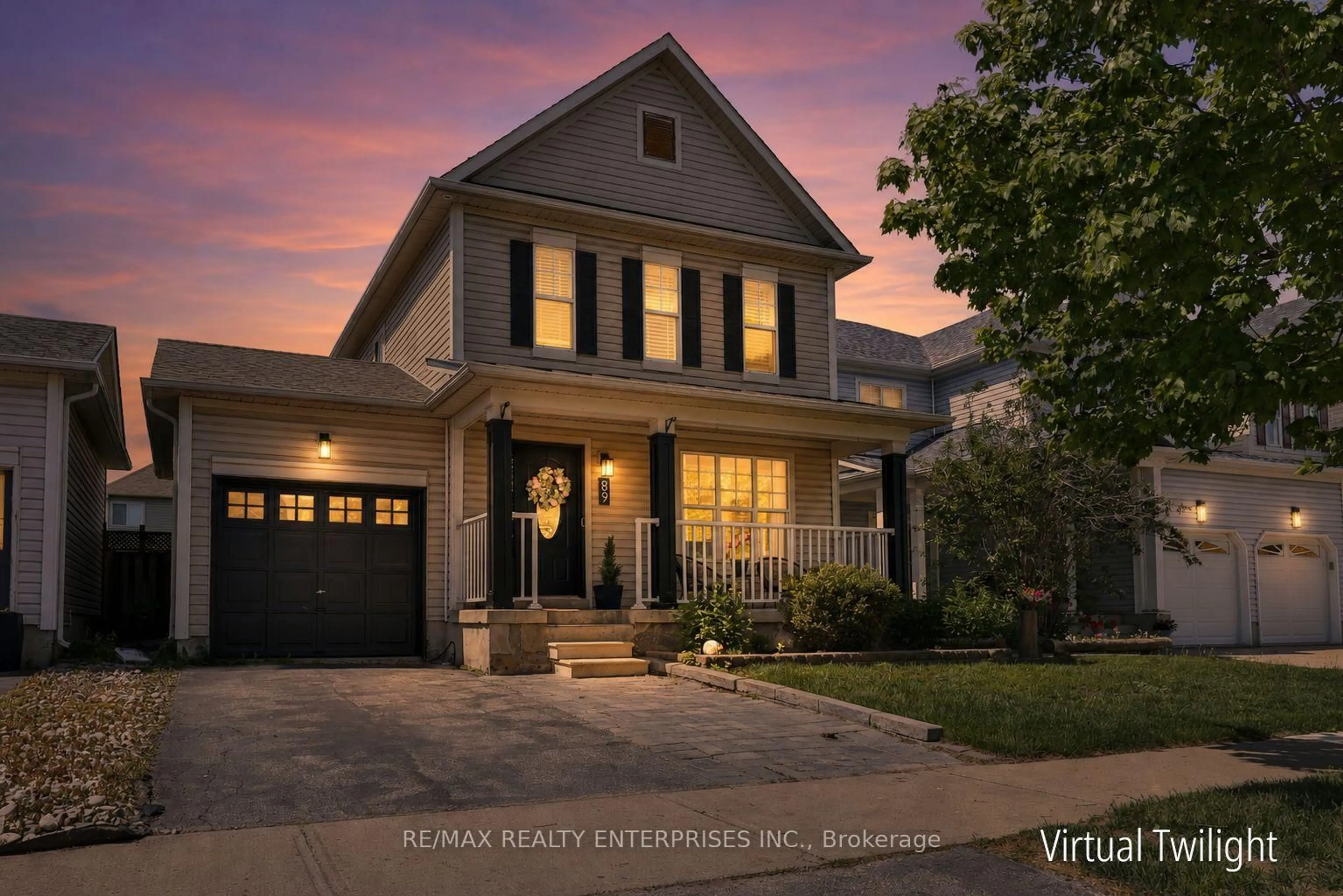 Home with vinyl exterior material, street for 89 Somerville Rd, Halton Hills Ontario L7J 2Z7