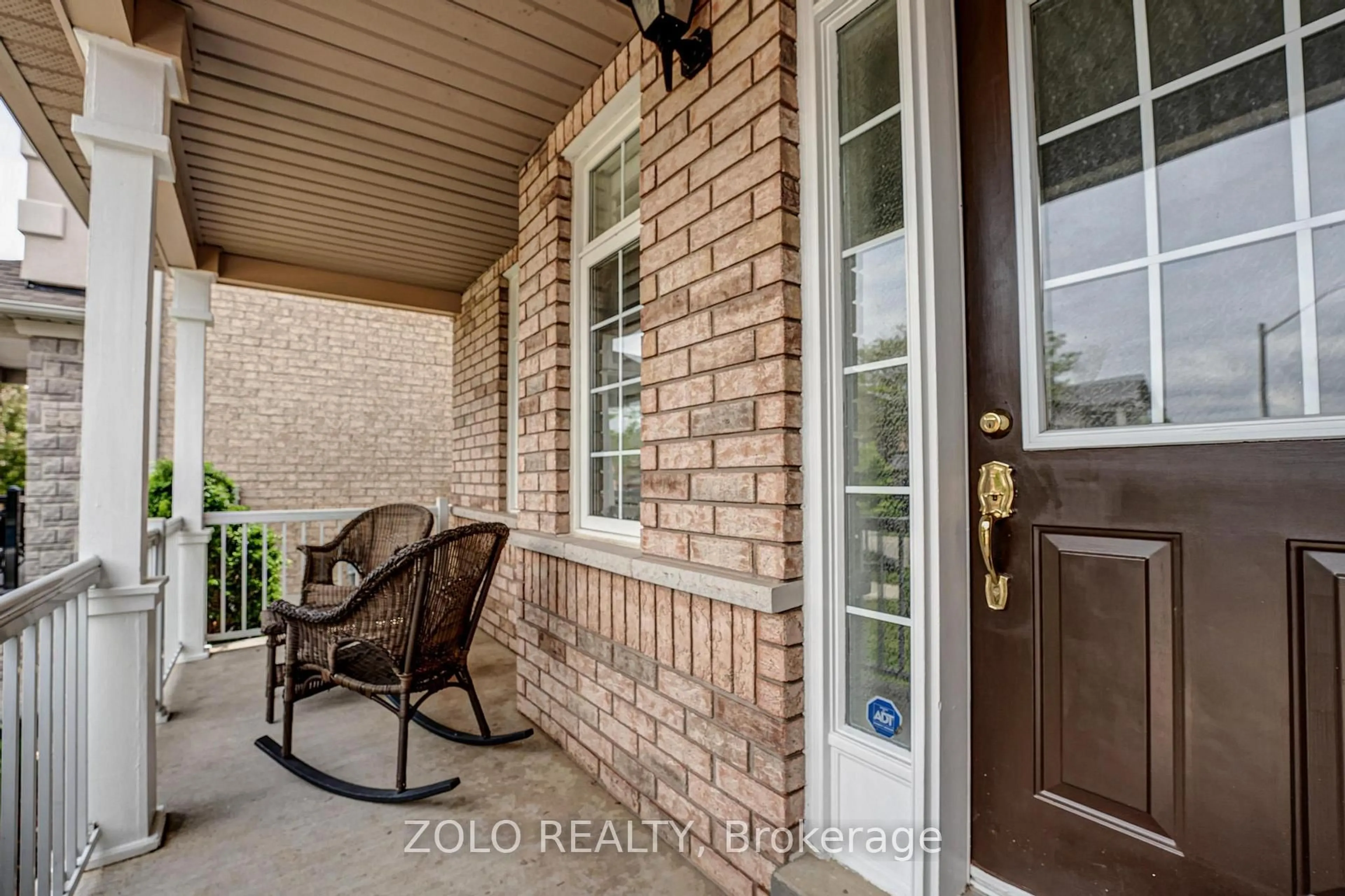Indoor entryway for 5458 Tasha Dr, Mississauga Ontario L5M 6N5