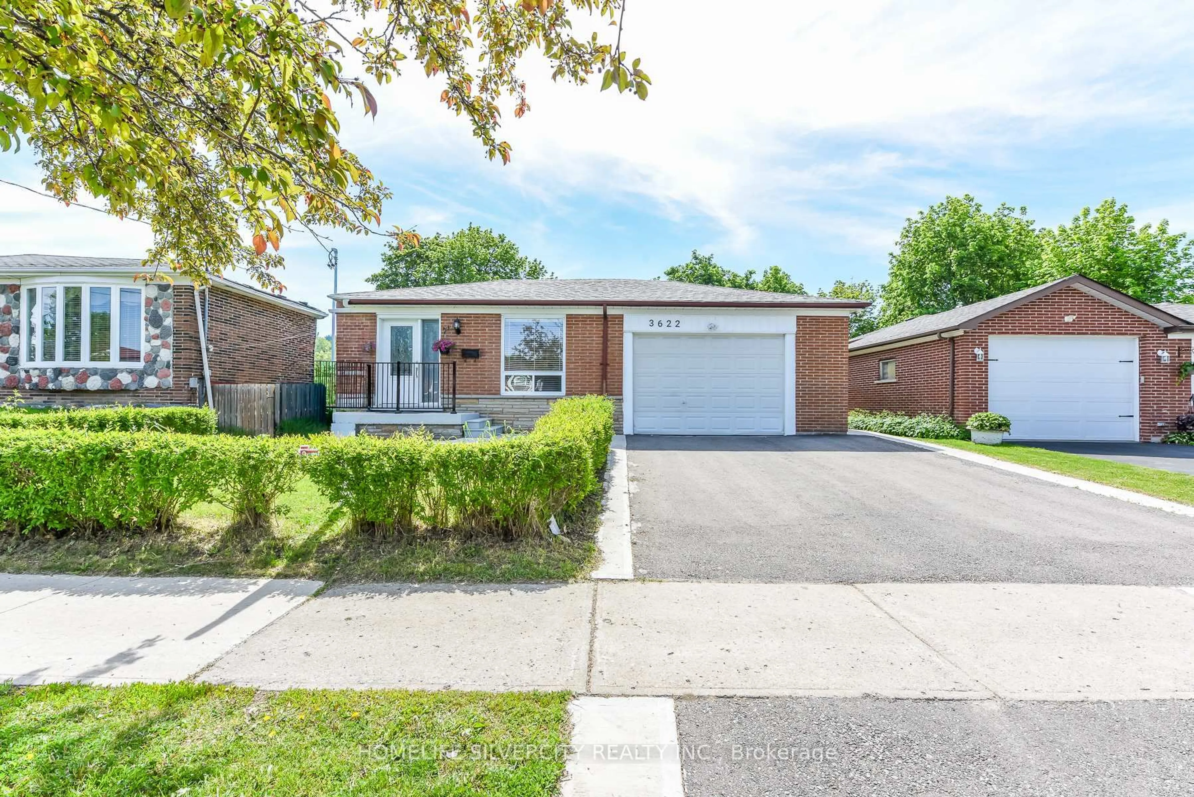 Home with brick exterior material, street for 3622 Dunrankin Dr, Mississauga Ontario L4T 1V9