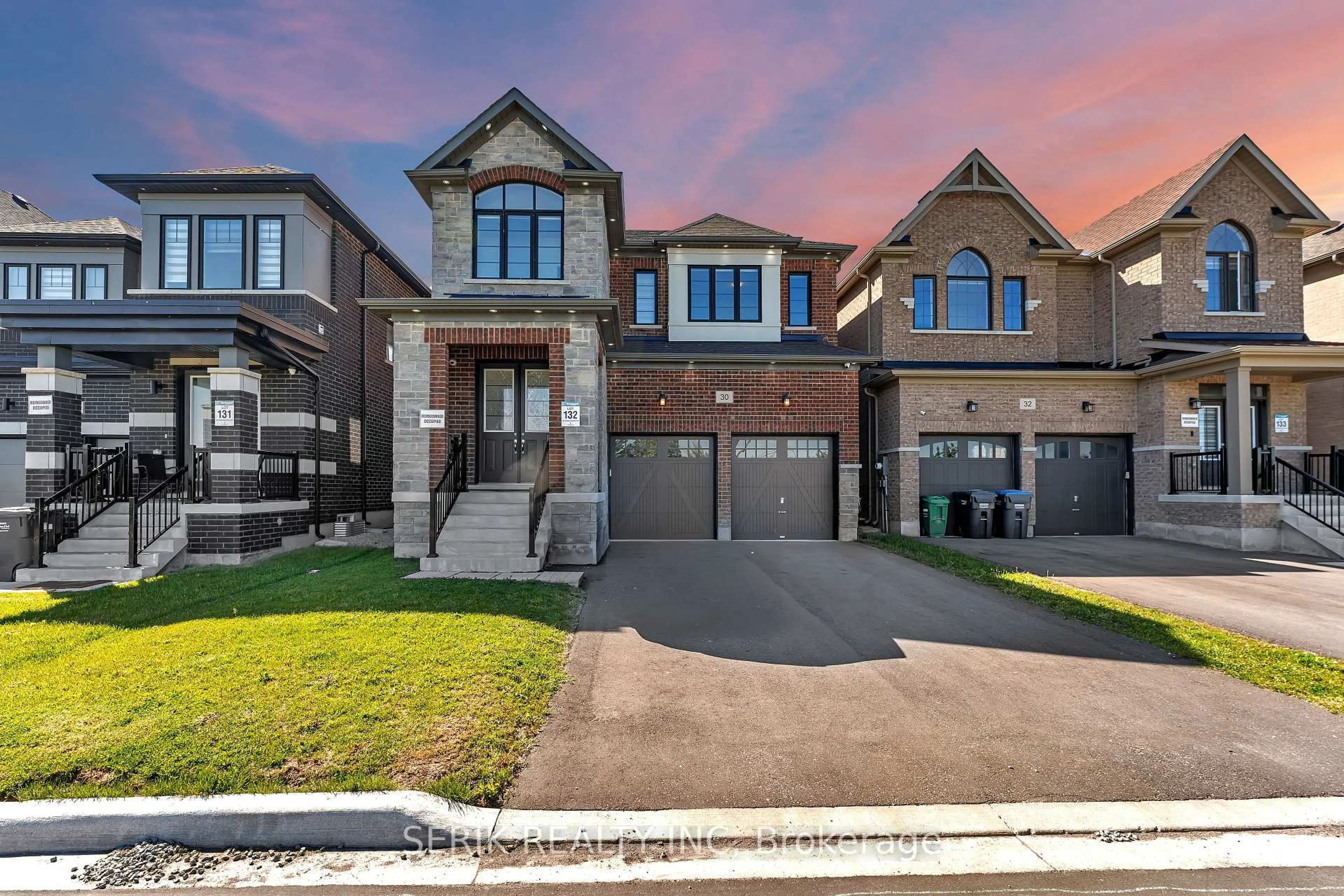Home with brick exterior material, street for 30 MADAWASKA Rd, Caledon Ontario L7C 4J5