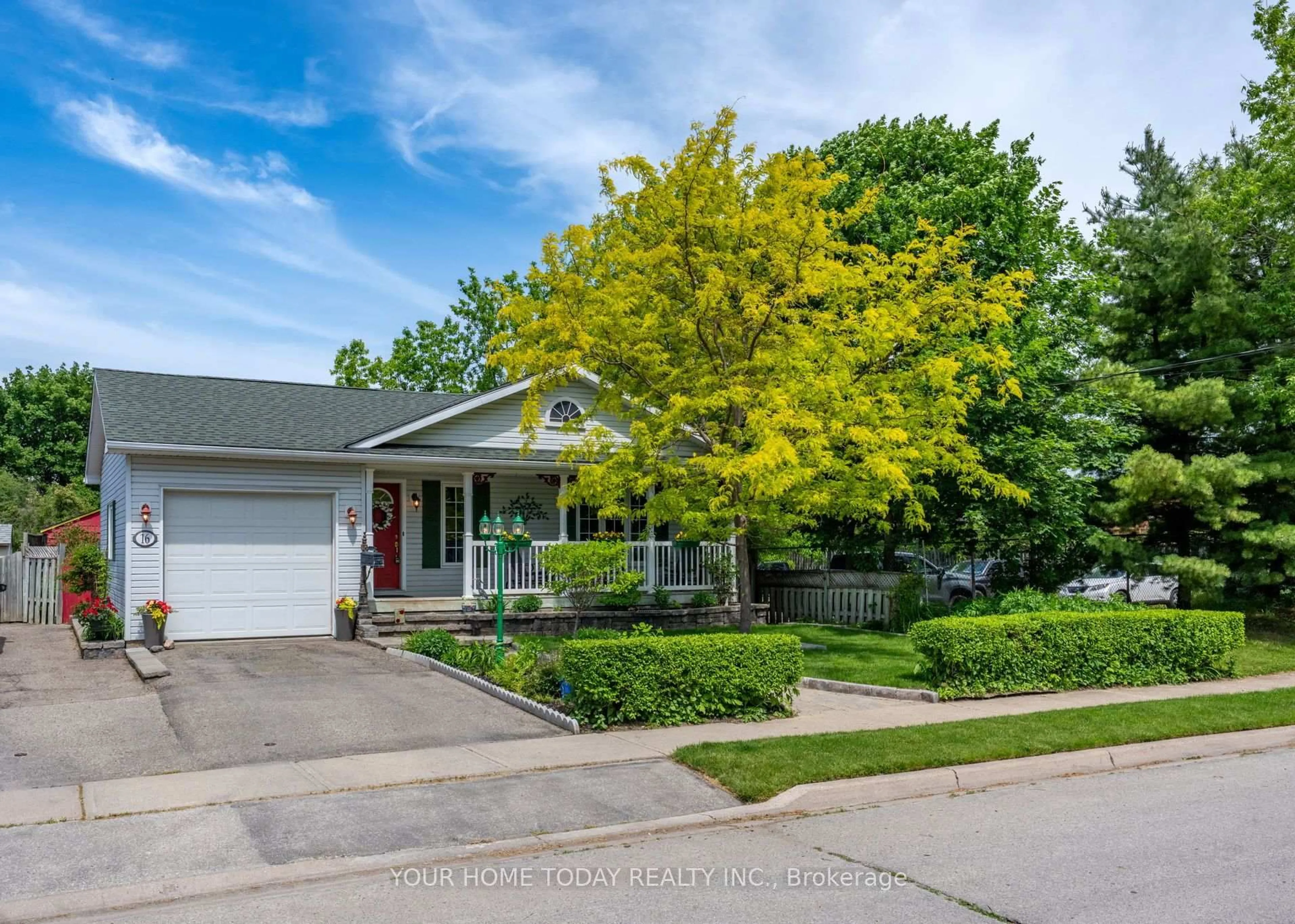 Unknown for 16 Normandy Blvd, Halton Hills Ontario L7G 1W1