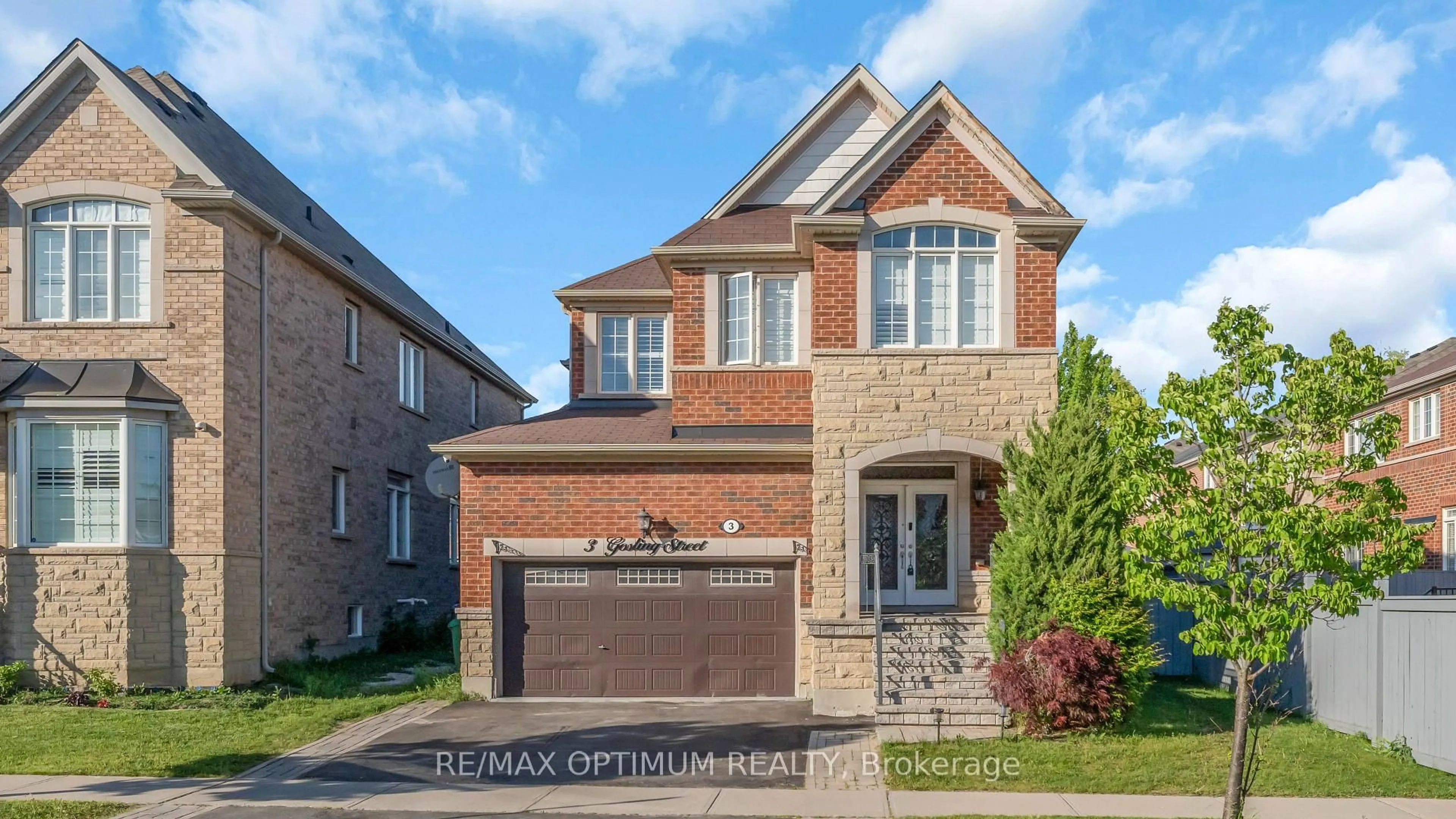Home with brick exterior material, street for 3 Gosling St, Brampton Ontario L6Y 0V2