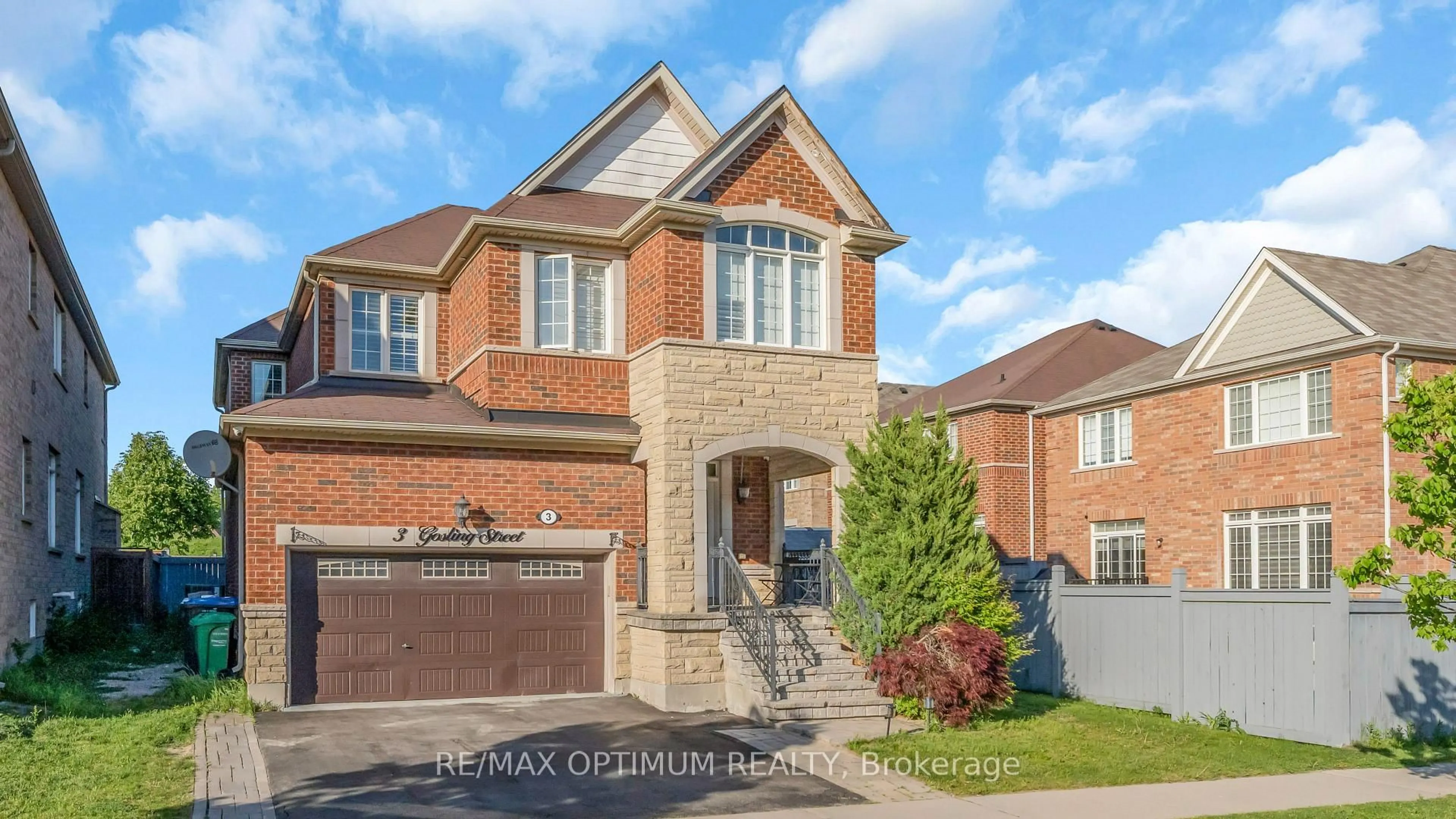 Home with brick exterior material, street for 3 Gosling St, Brampton Ontario L6Y 0V2