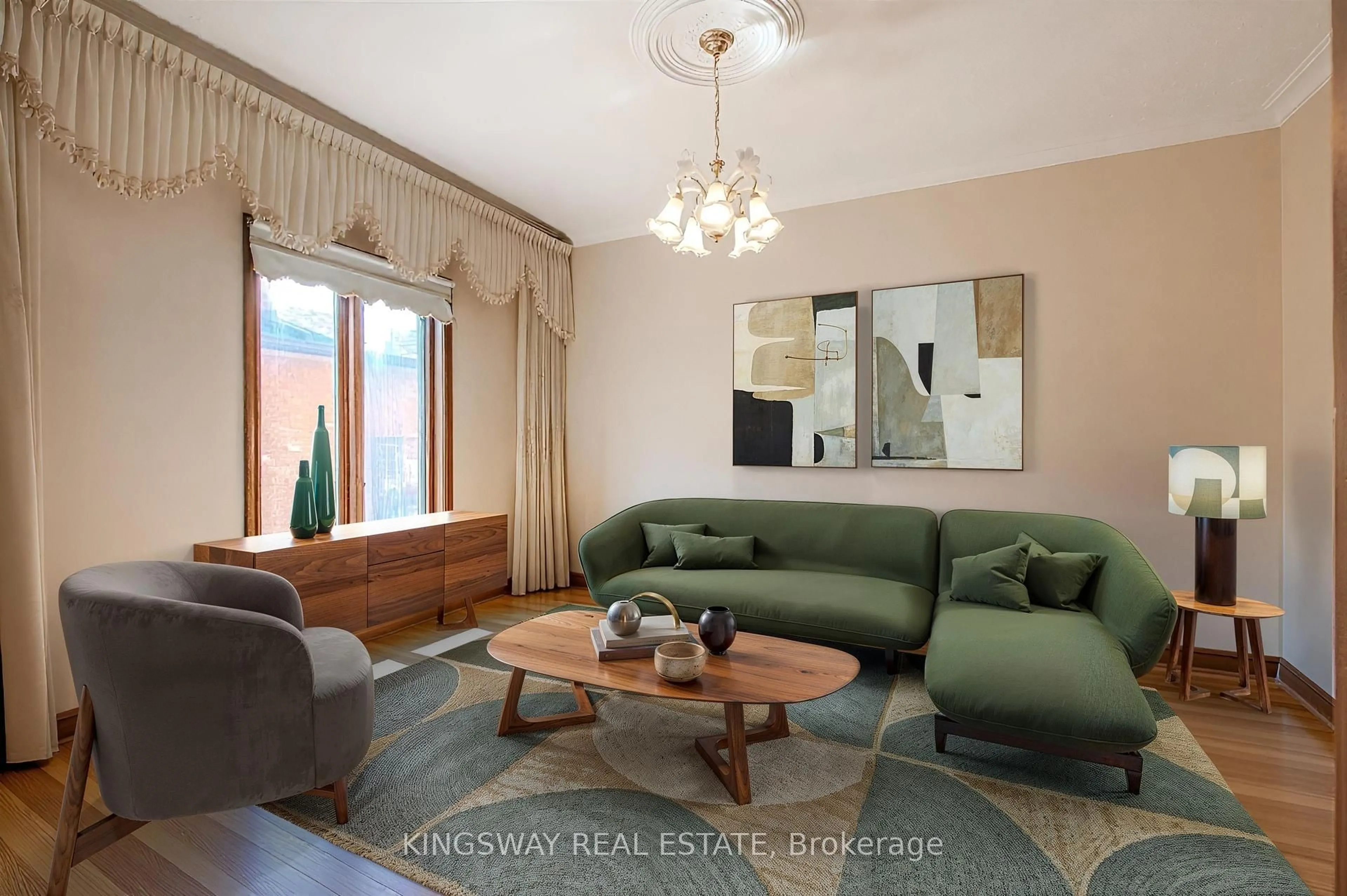 Living room with furniture, unknown for 27 Mulholland Ave, Toronto Ontario M6A 2S1