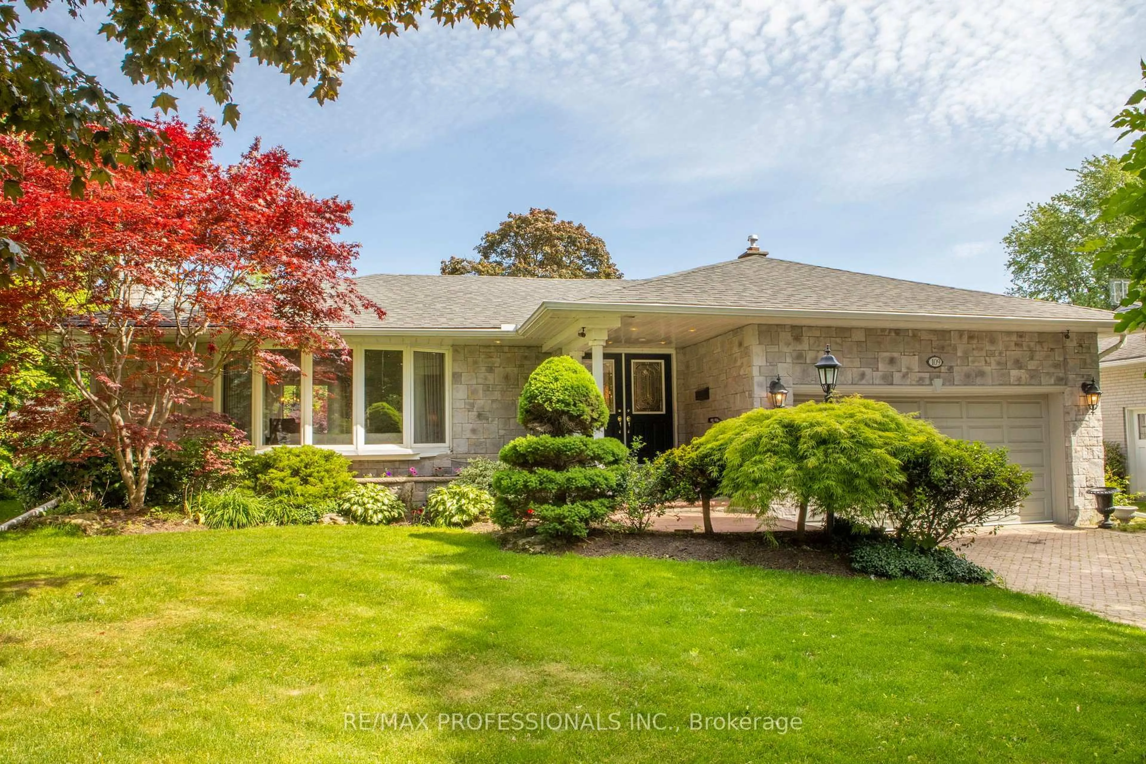 Home with brick exterior material, street for 109 Princess Margaret Blvd, Toronto Ontario M9B 2Z2