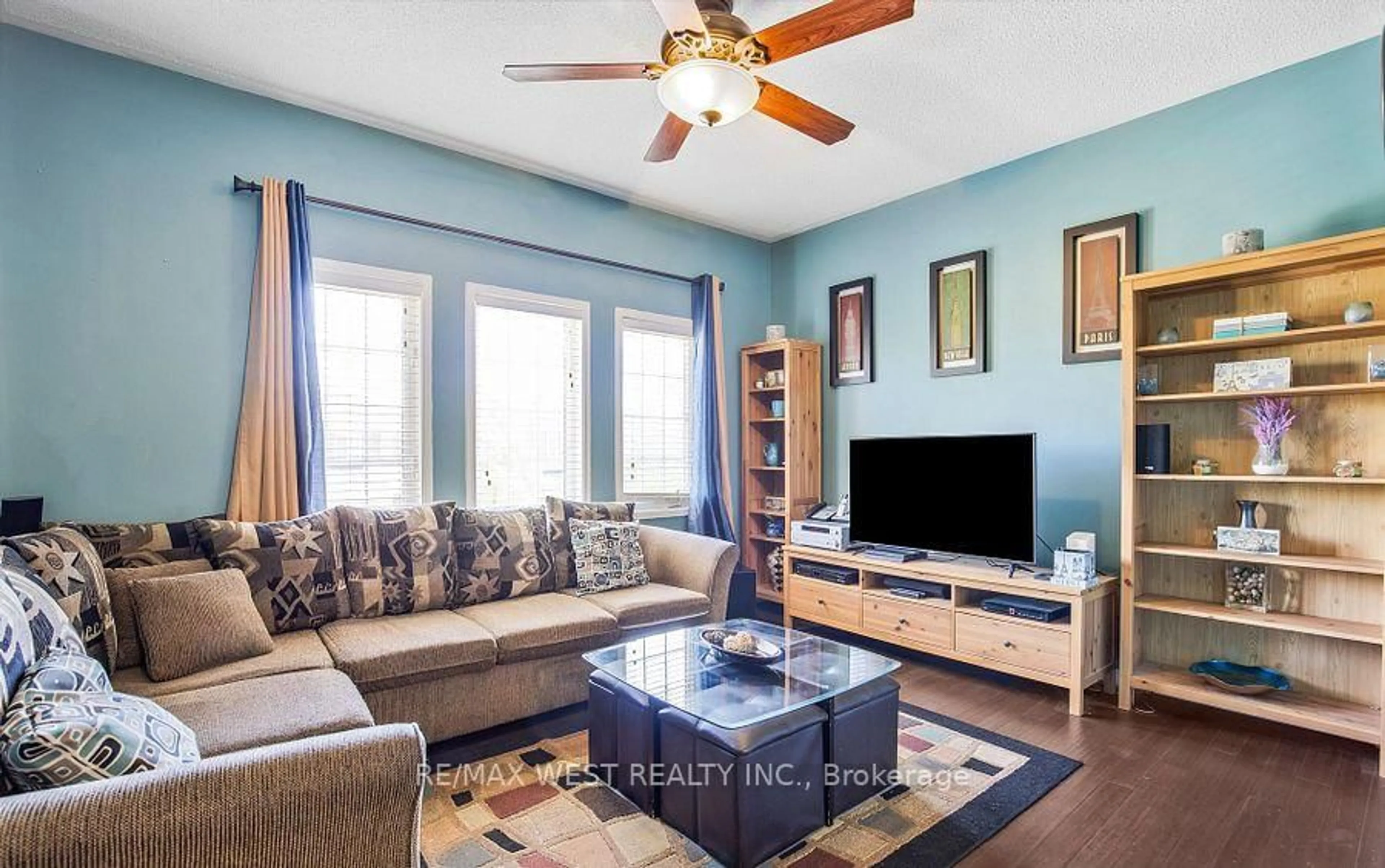 Living room with furniture, unknown for 56 Lockheed Cres, Brampton Ontario L7A 3G4