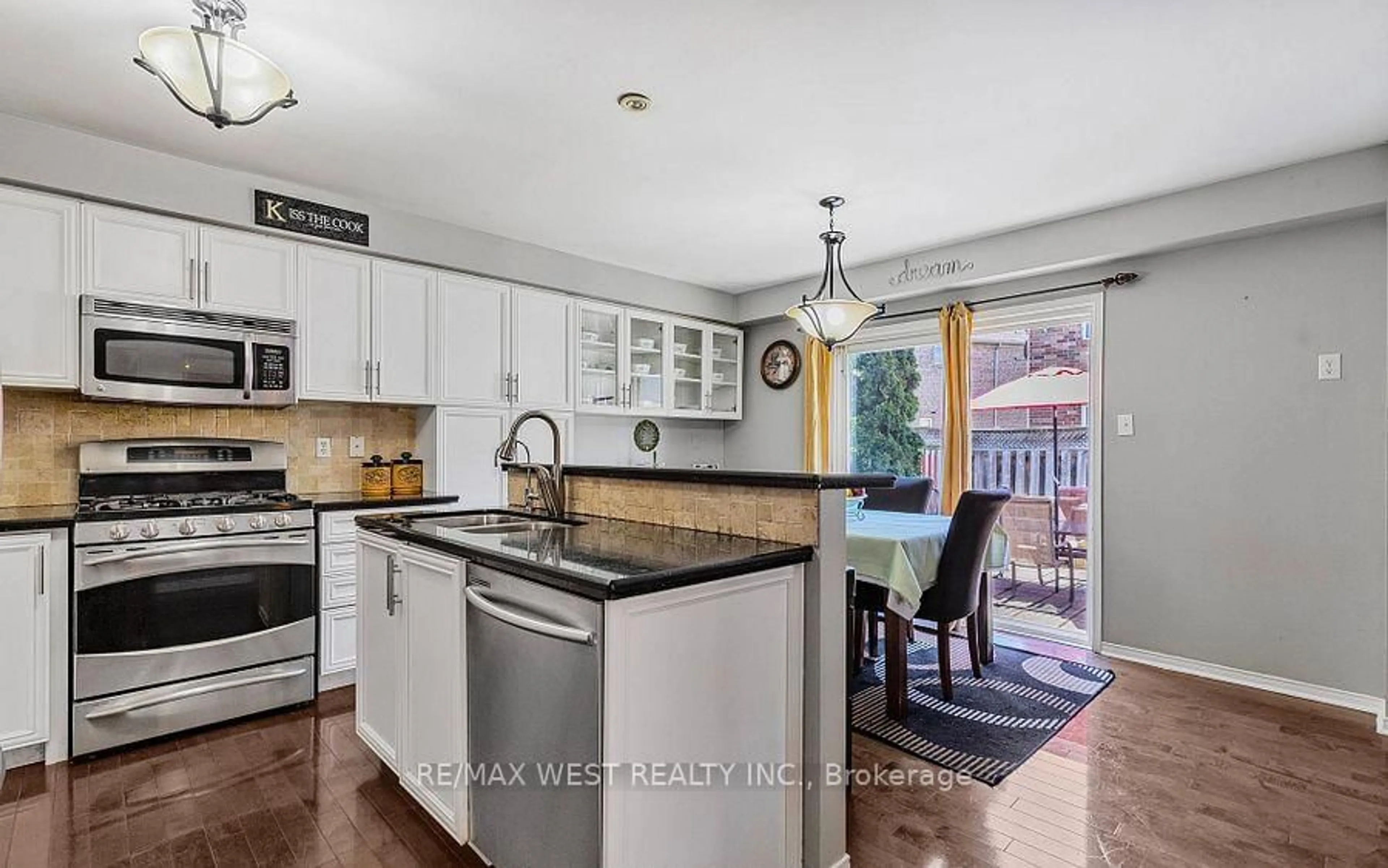 Open concept kitchen, unknown for 56 Lockheed Cres, Brampton Ontario L7A 3G4