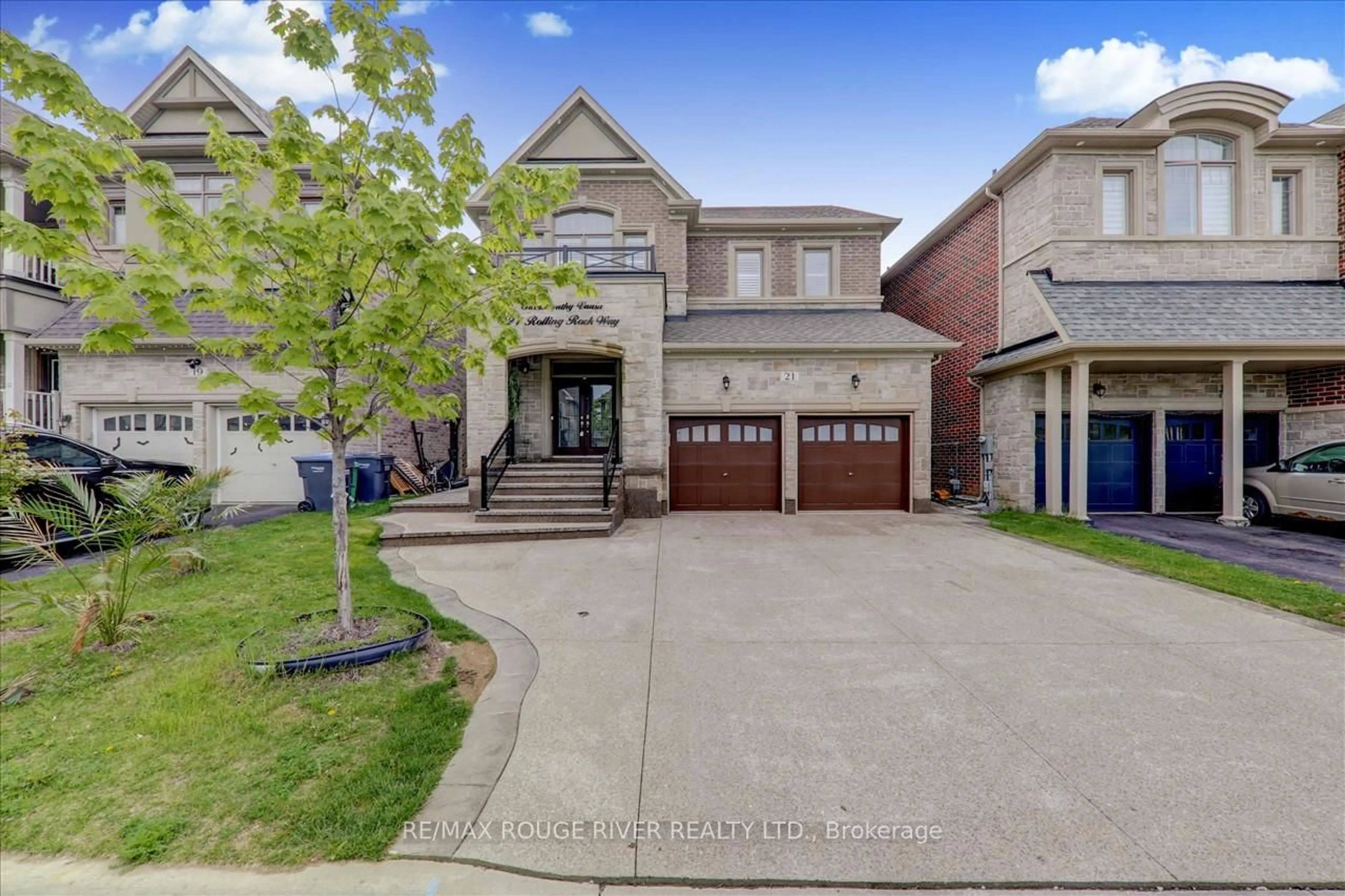 Home with brick exterior material, street for 21 Rolling Rock Way, Brampton Ontario L6Y 6H3