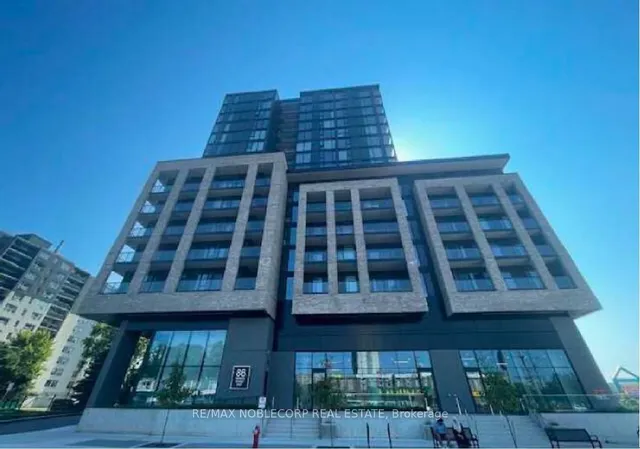 86 Dundas St #1313, Mississauga