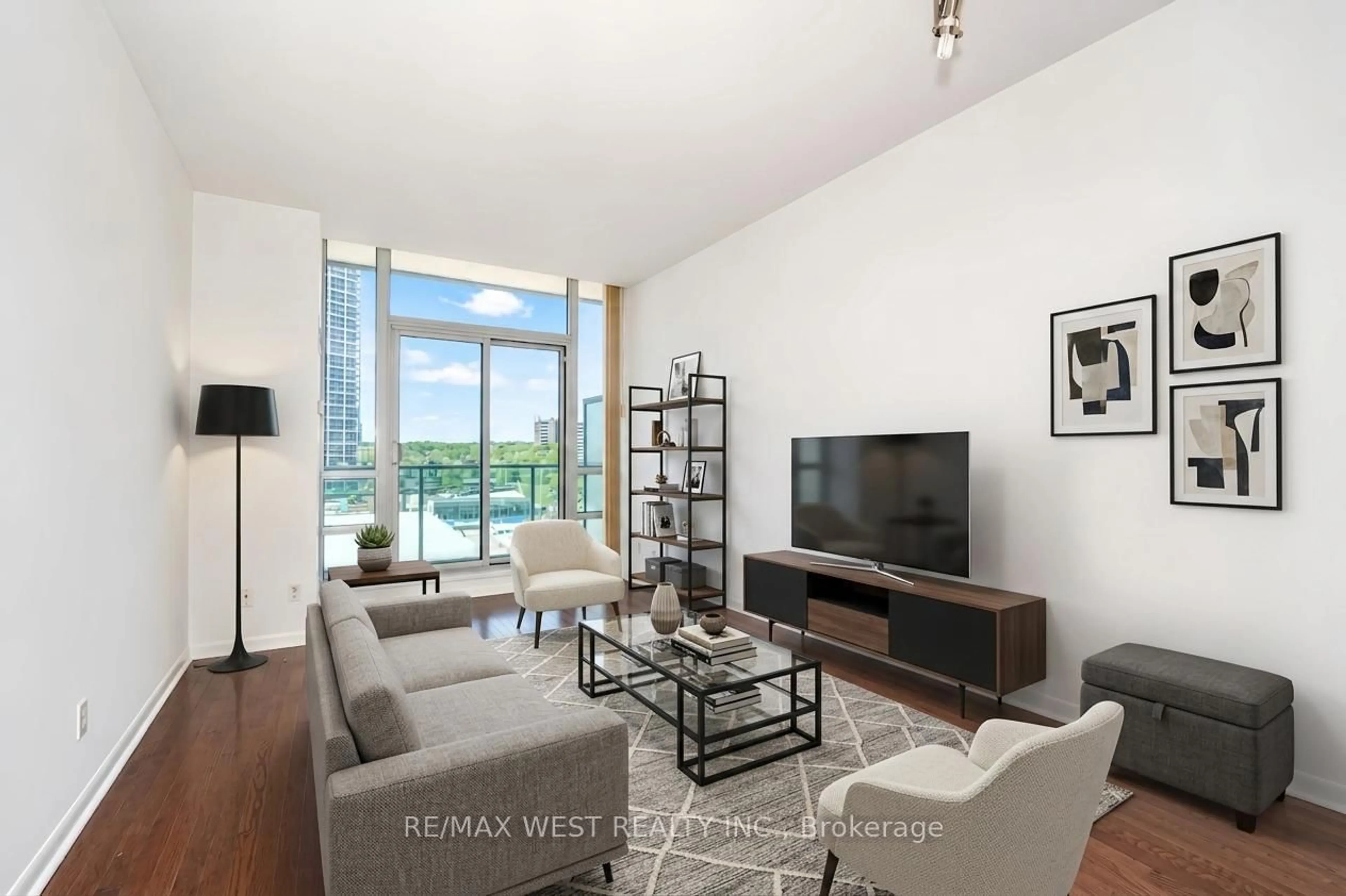 Living room with furniture, unknown for 3391 Bloor St #609, Toronto Ontario M8X 1G3