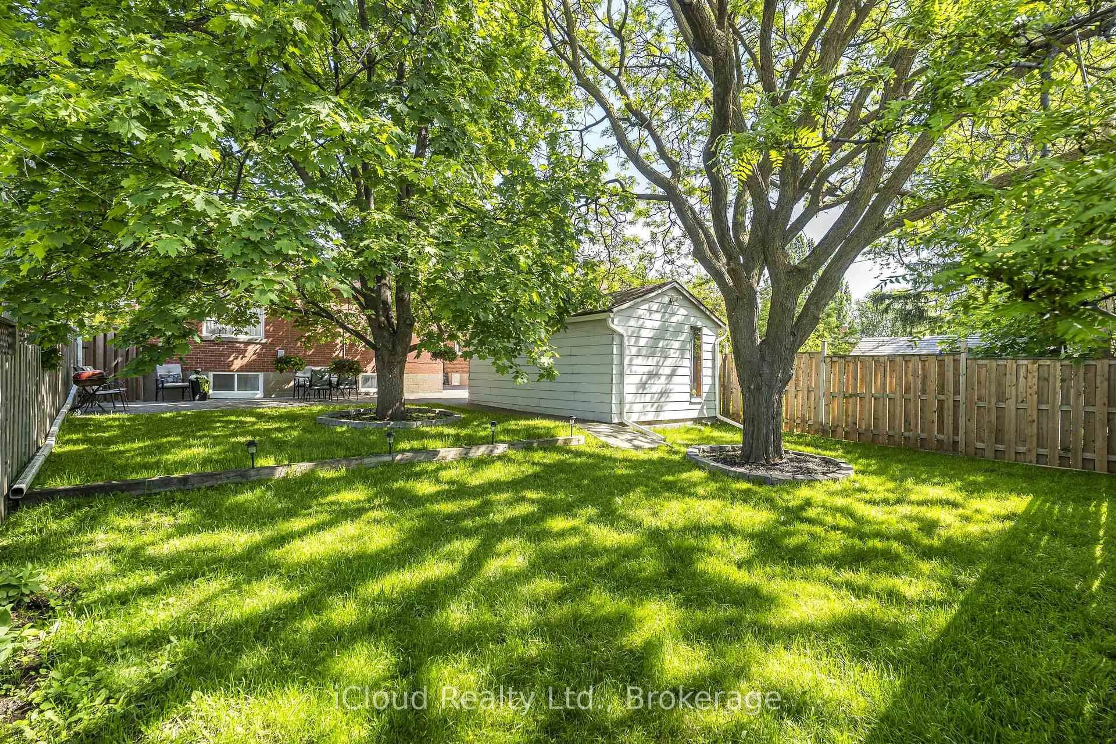 Unknown for 127 Silverhill Dr, Toronto Ontario M9B 3W6