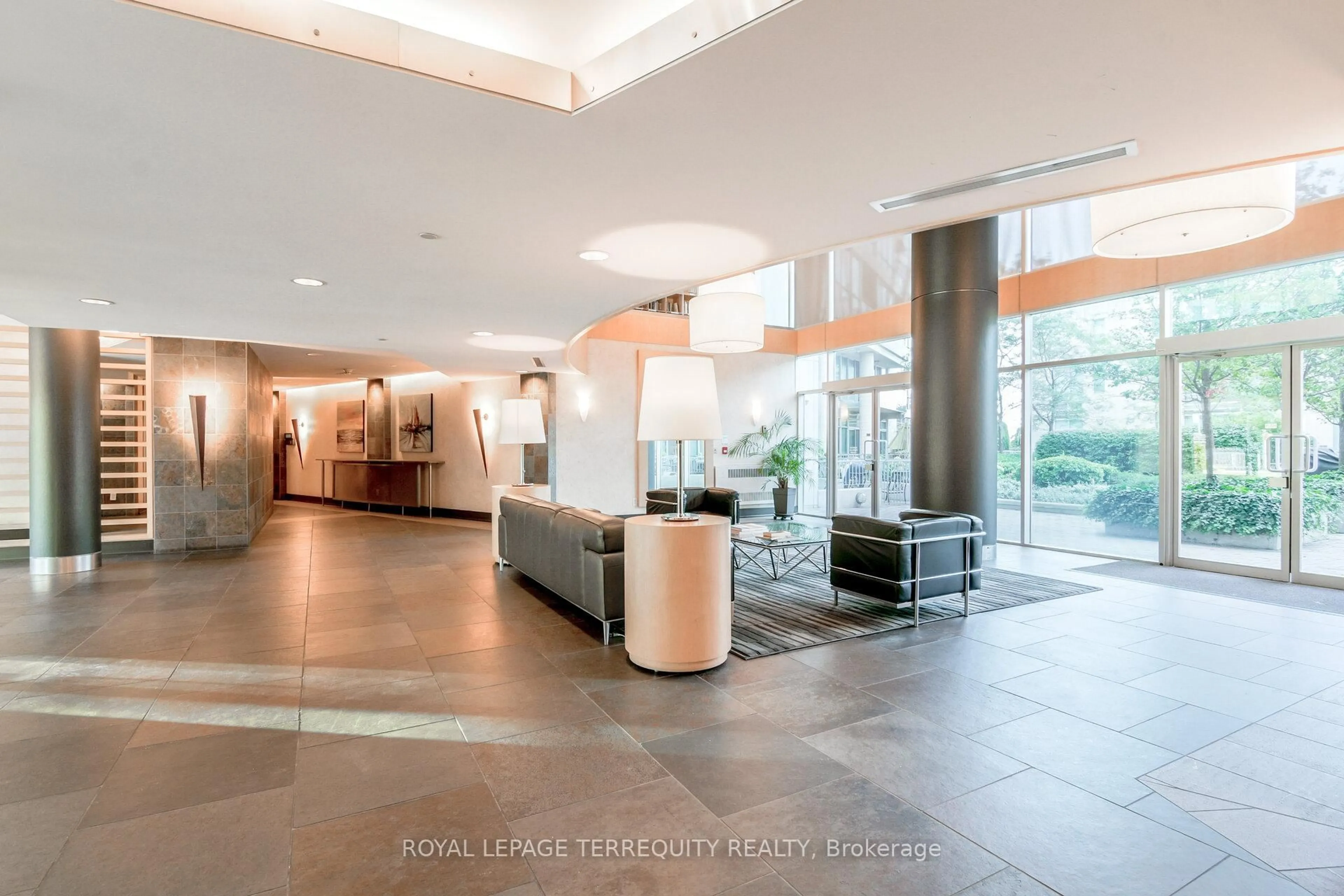 Lobby for 5 Marine Parade Dr #911, Toronto Ontario M8V 4B4