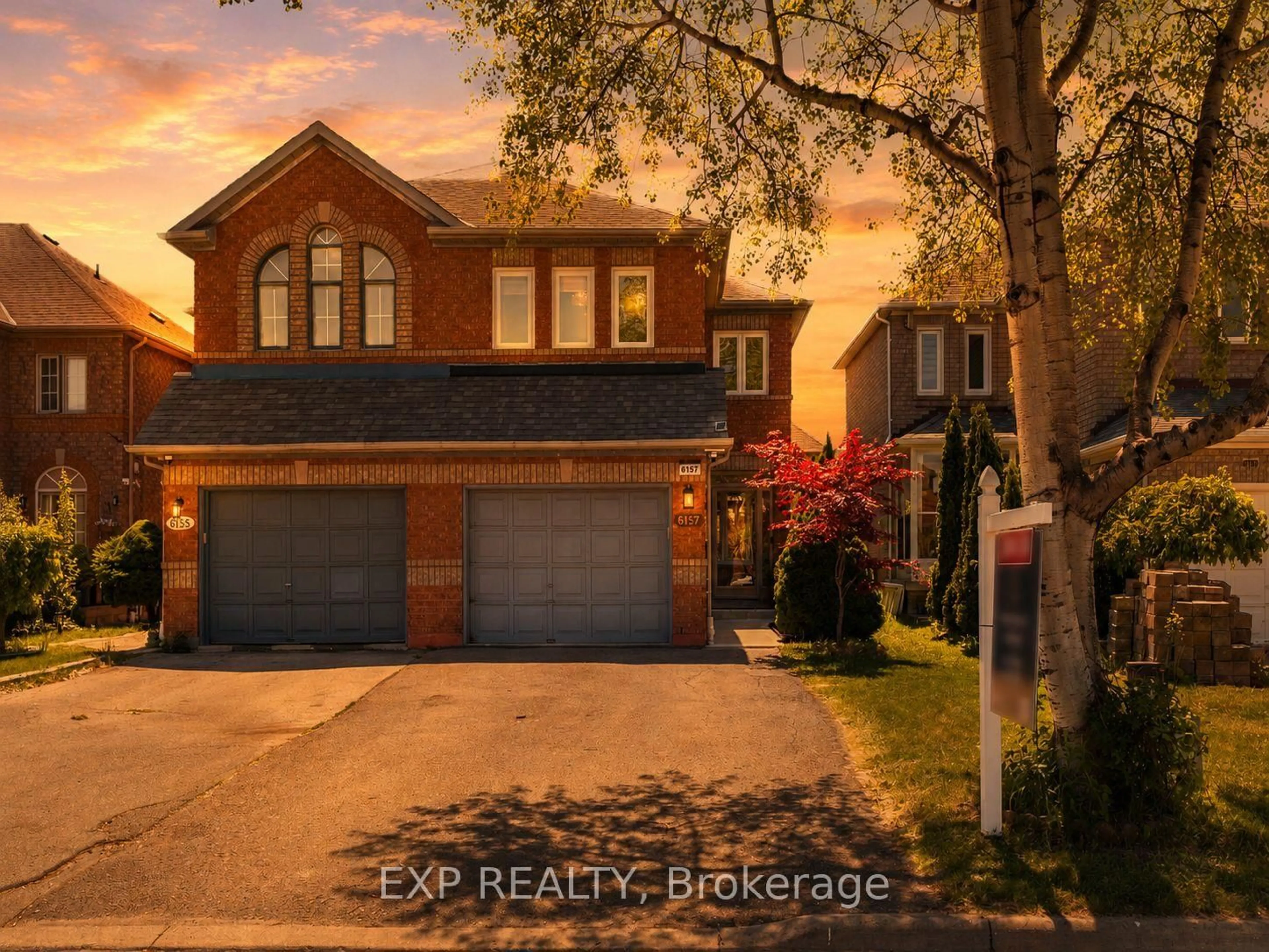 Home with brick exterior material, street for 6157 Snowy Owl Cres, Mississauga Ontario L5N 7B5