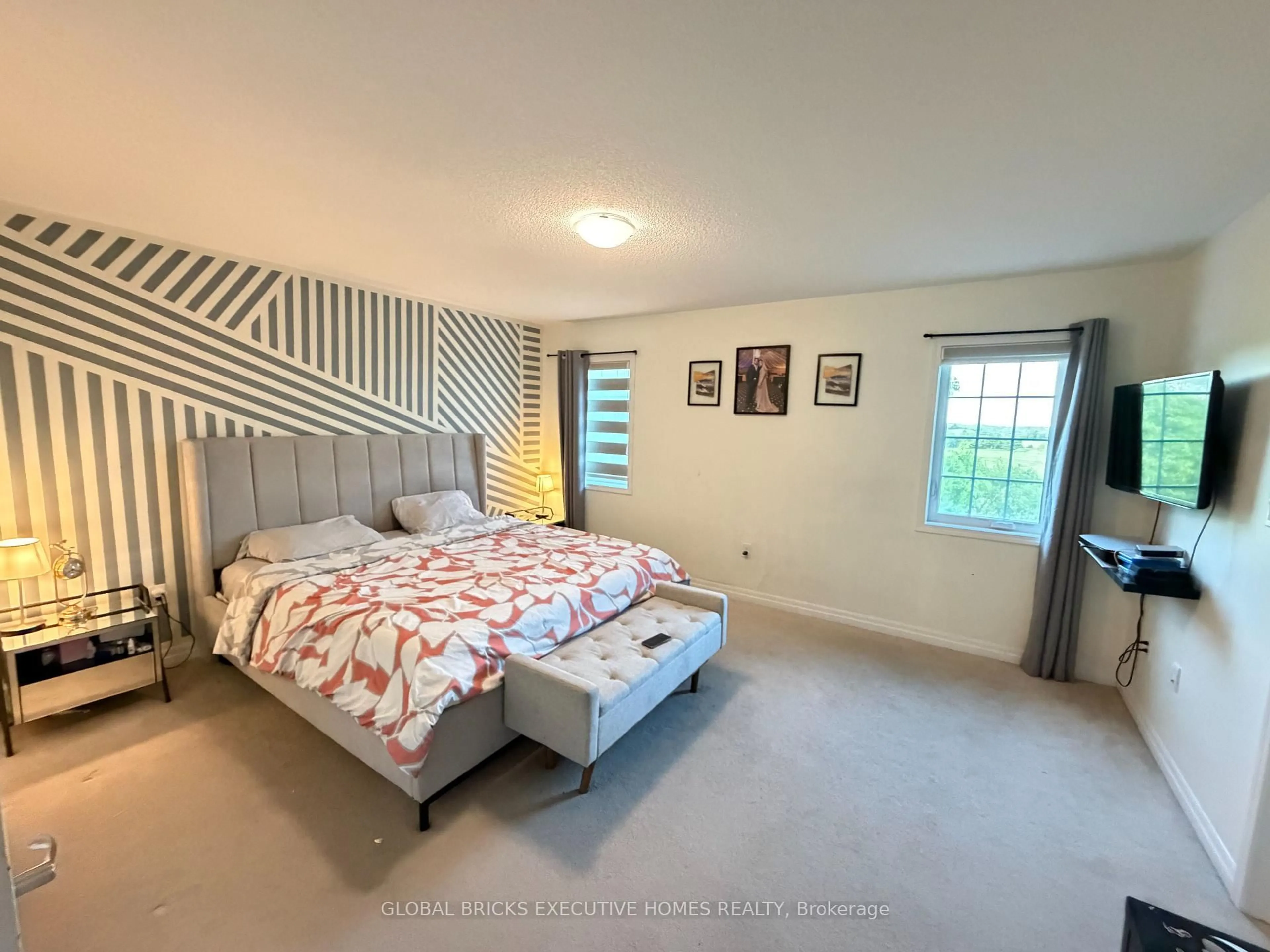 A pic of a room for 3461 Eternity Way, Oakville Ontario L6H 0Y2