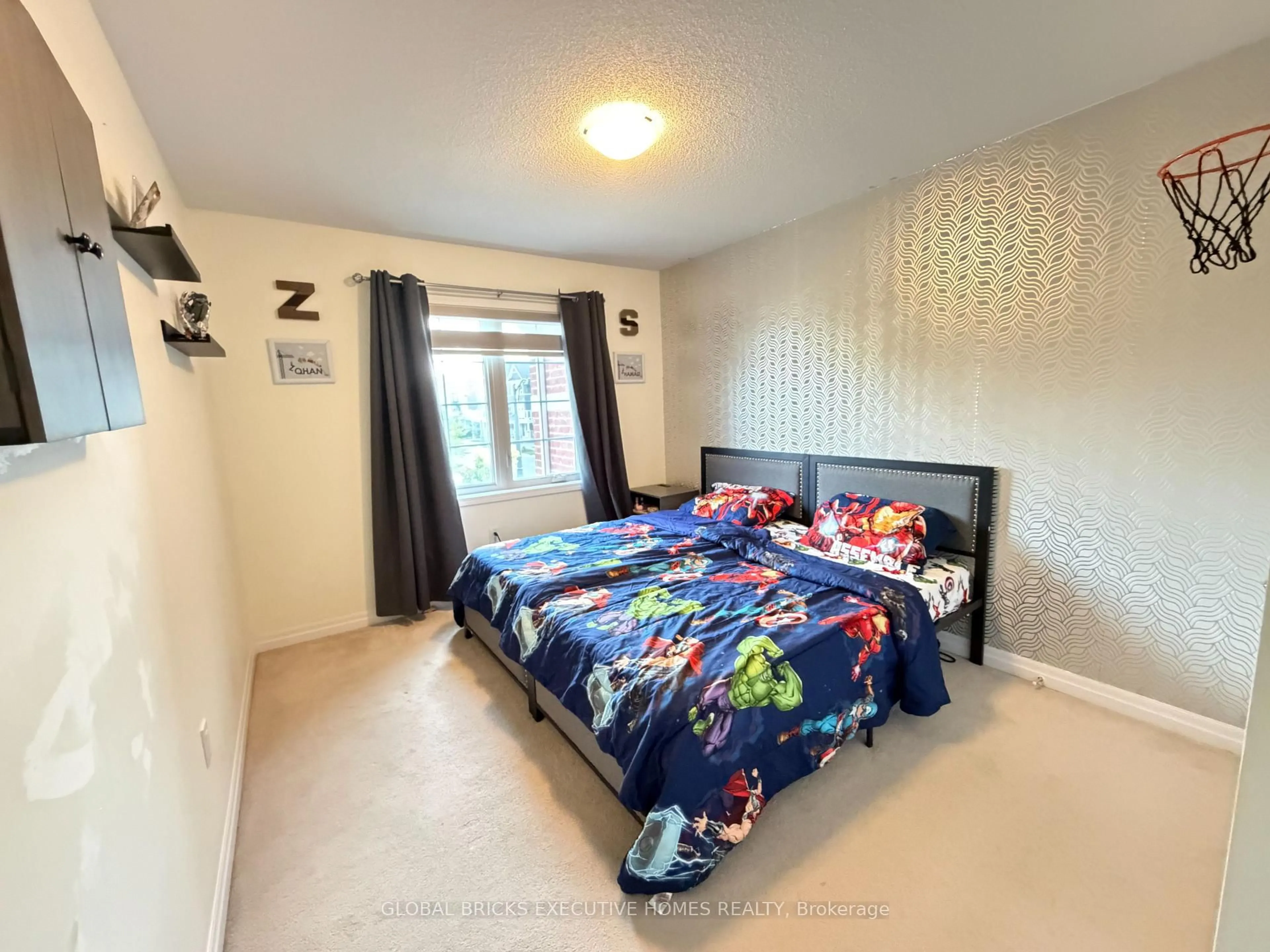 A pic of a room for 3461 Eternity Way, Oakville Ontario L6H 0Y2