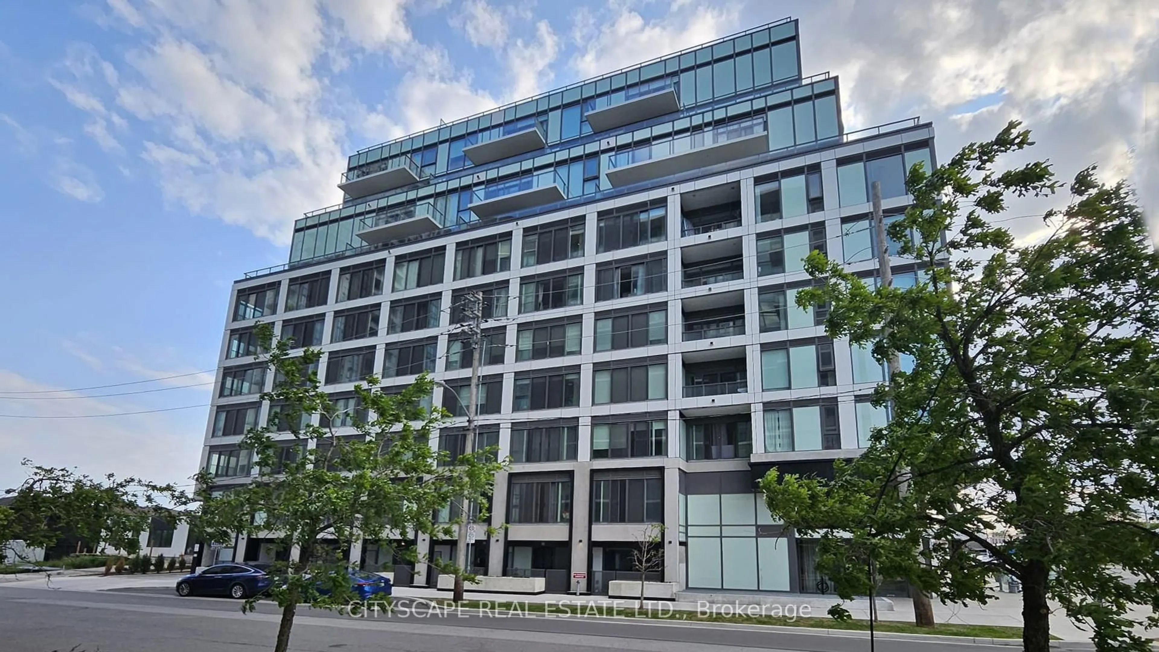 Indoor foyer for 1195 The Queens Way #303, Toronto Ontario M8Z 0H1