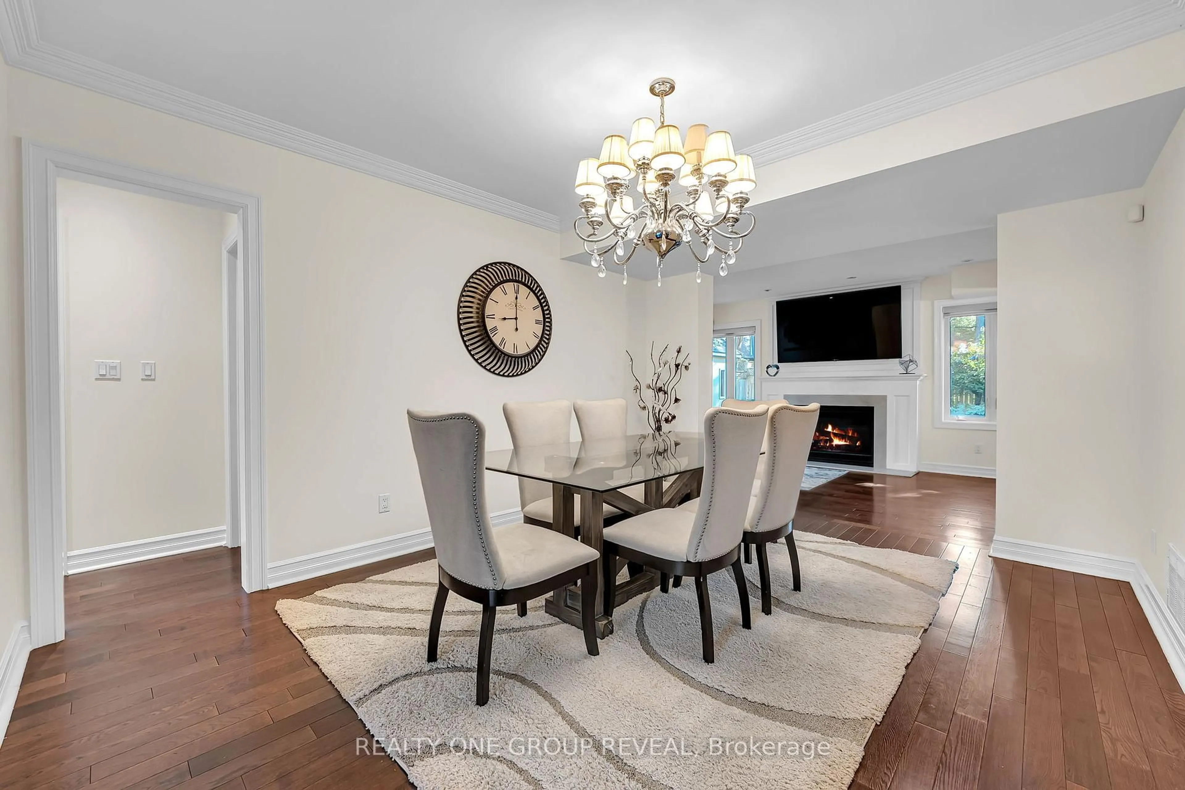 Dining room, unknown for 1490 Islington Ave, Toronto Ontario M9A 3L5