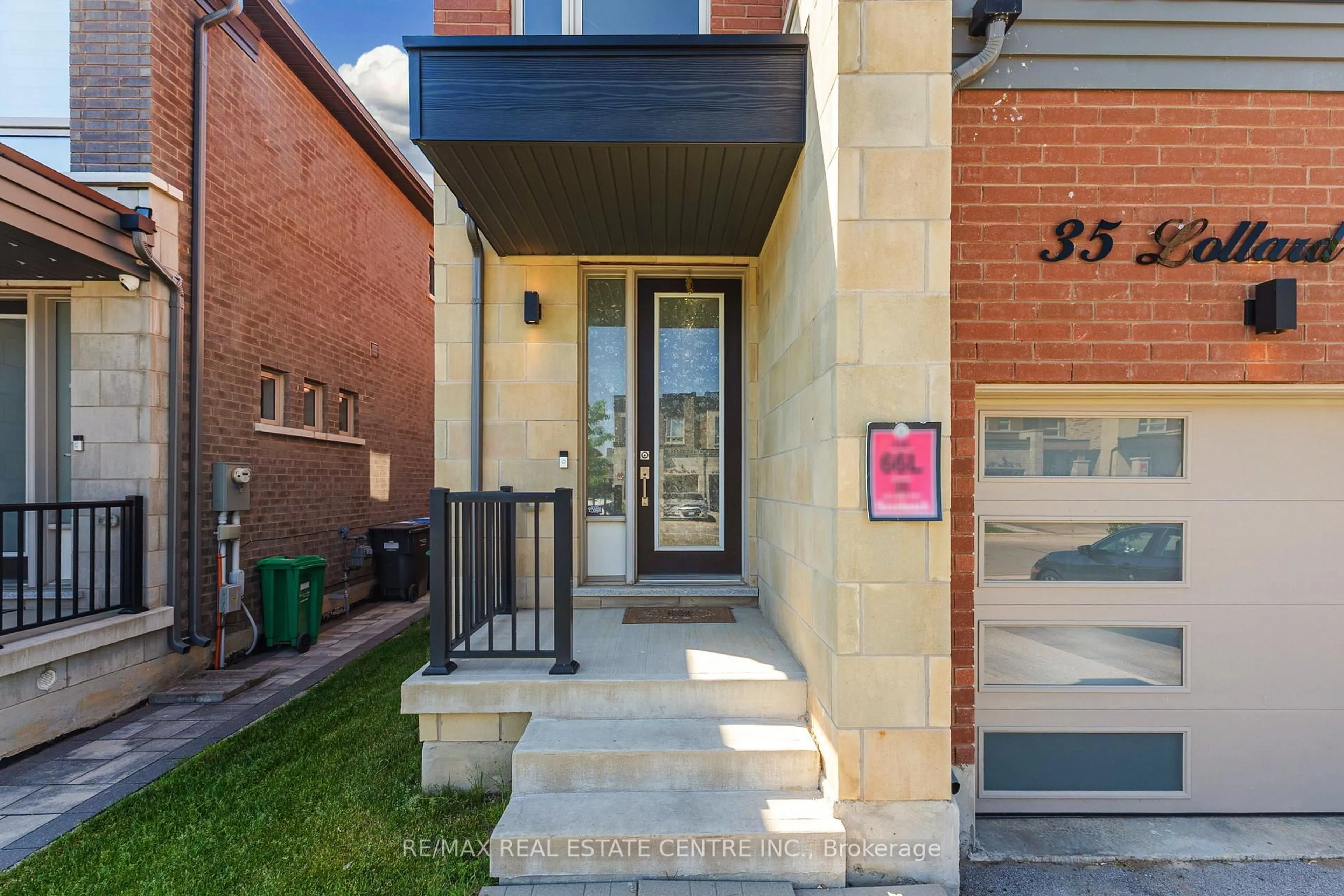 Home with brick exterior material, street for 35 Lollard Way, Brampton Ontario L6Y 2C9