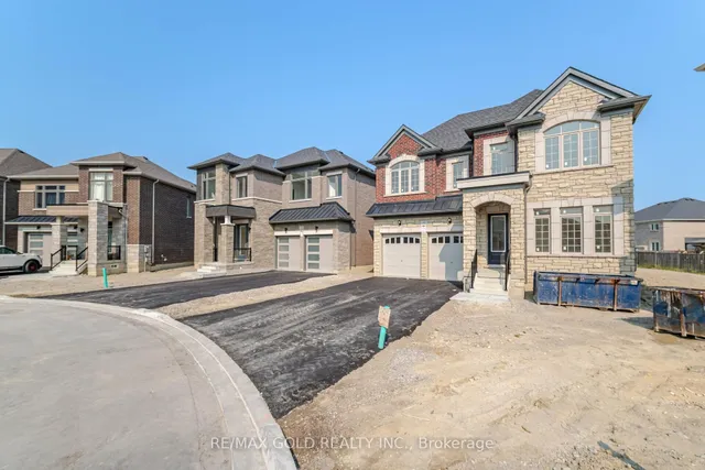 31 Dolomite Dr, Brampton 2