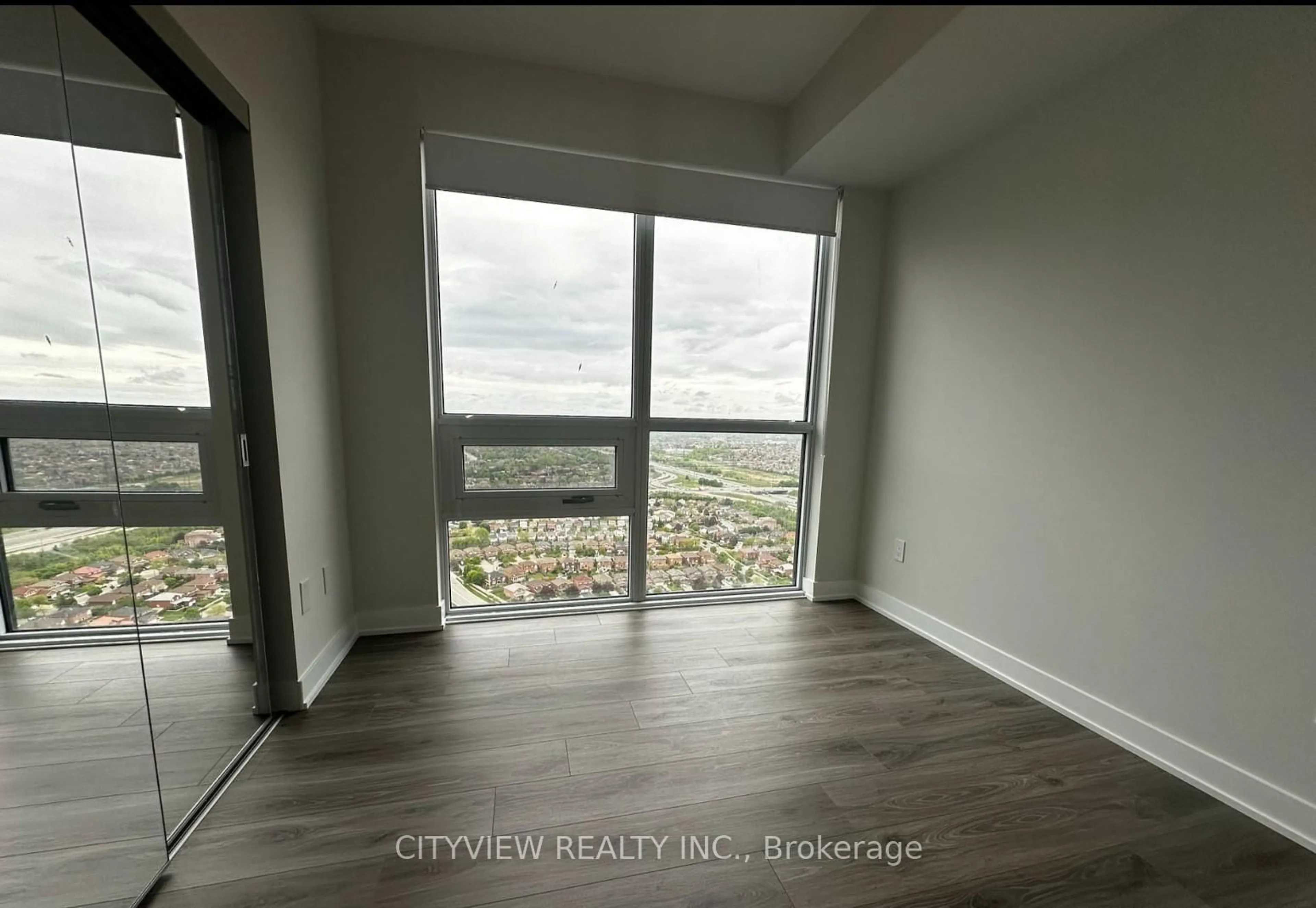A pic of a room for 430 Square One Dr, Mississauga Ontario L5B 0L6