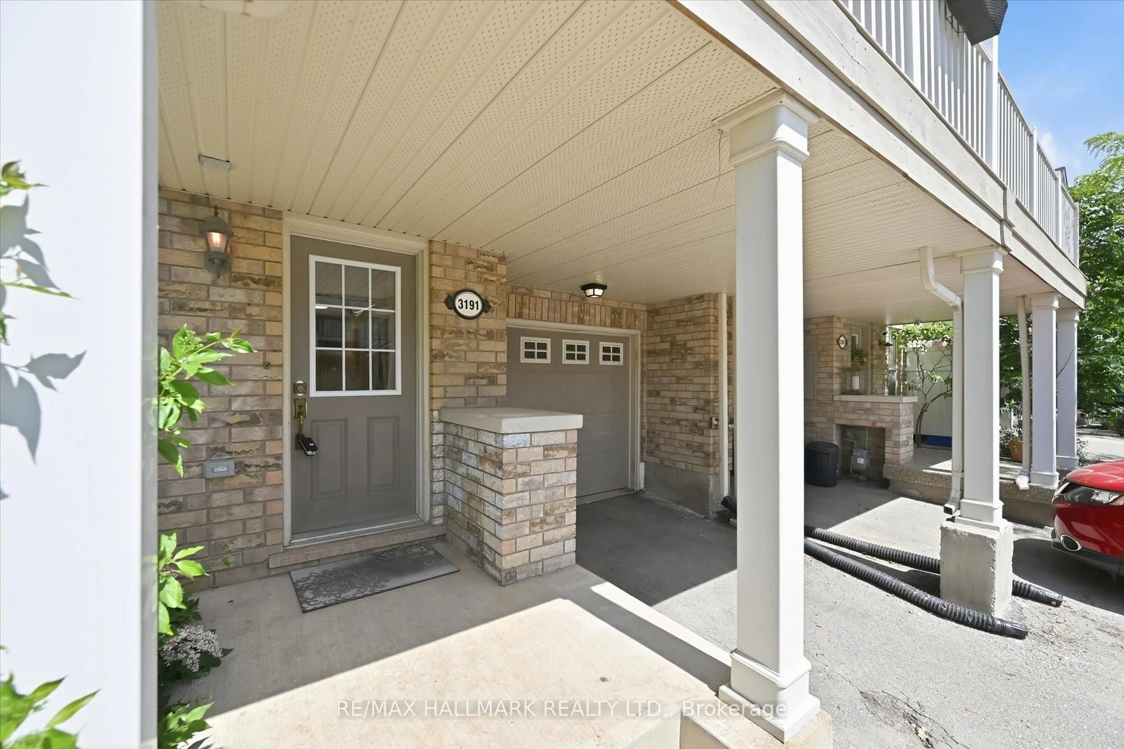Unknown for 3191 Stornoway Circ, Oakville Ontario L6M 5H7
