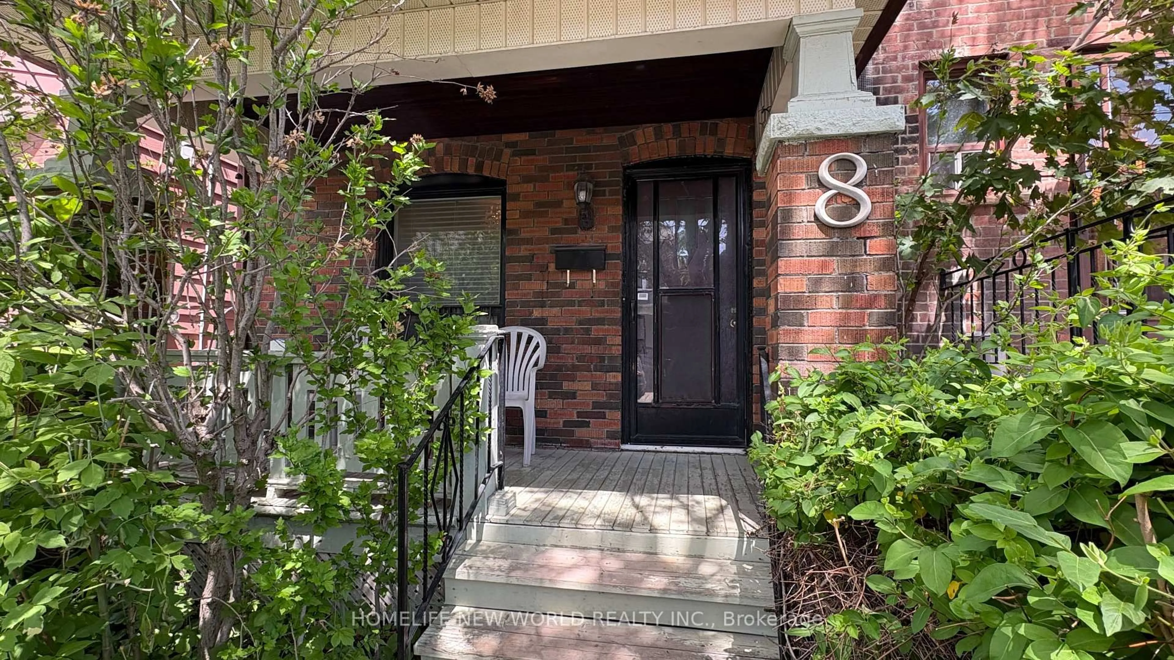 Unknown for 8 Burnfield Ave, Toronto Ontario M6G 1Y5