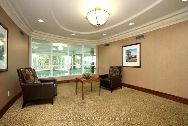 2545 Erin Centre Blvd #1211, Mississauga 5
