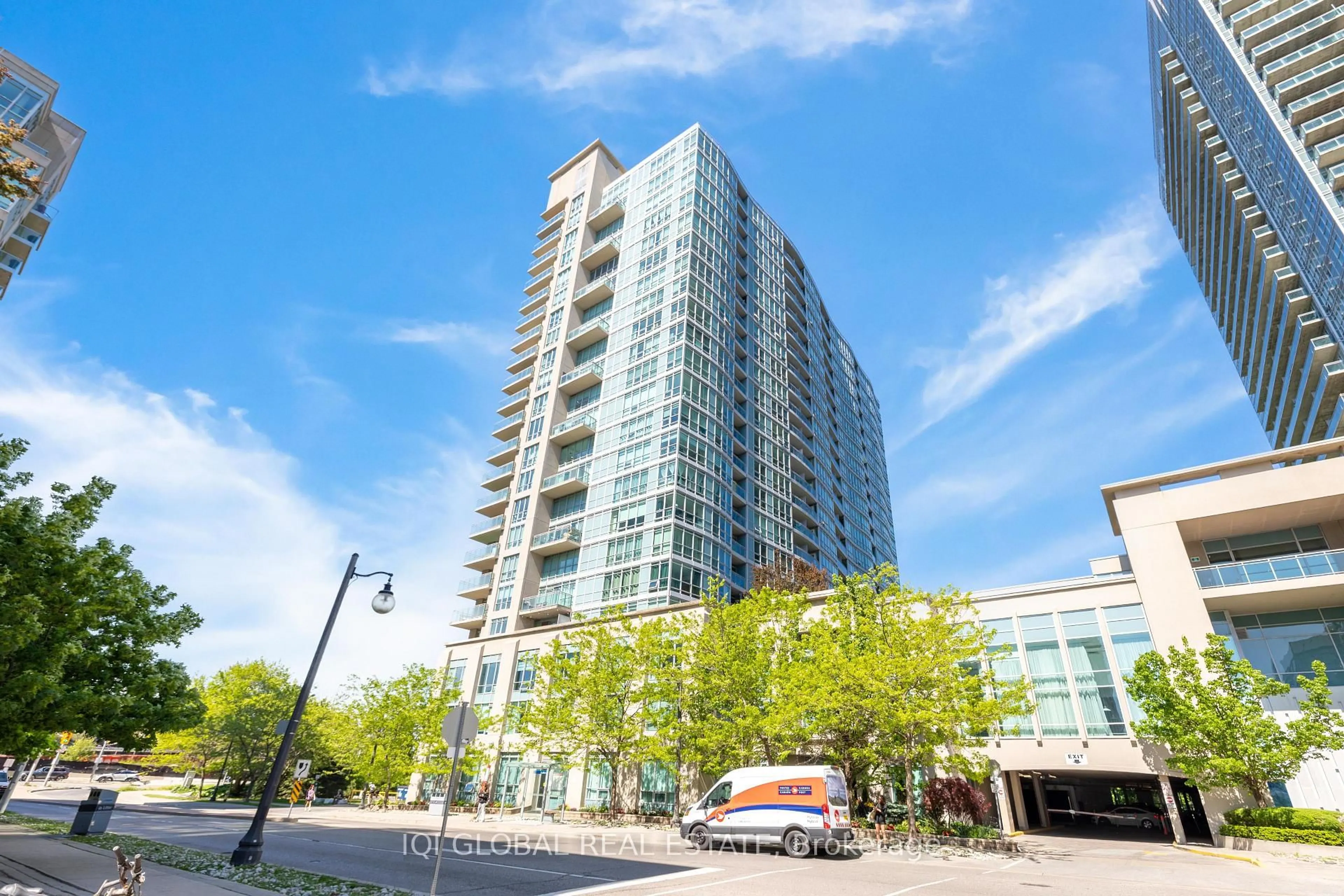 Unknown for 185 Legion Rd #1808, Toronto Ontario M8Y 0A1