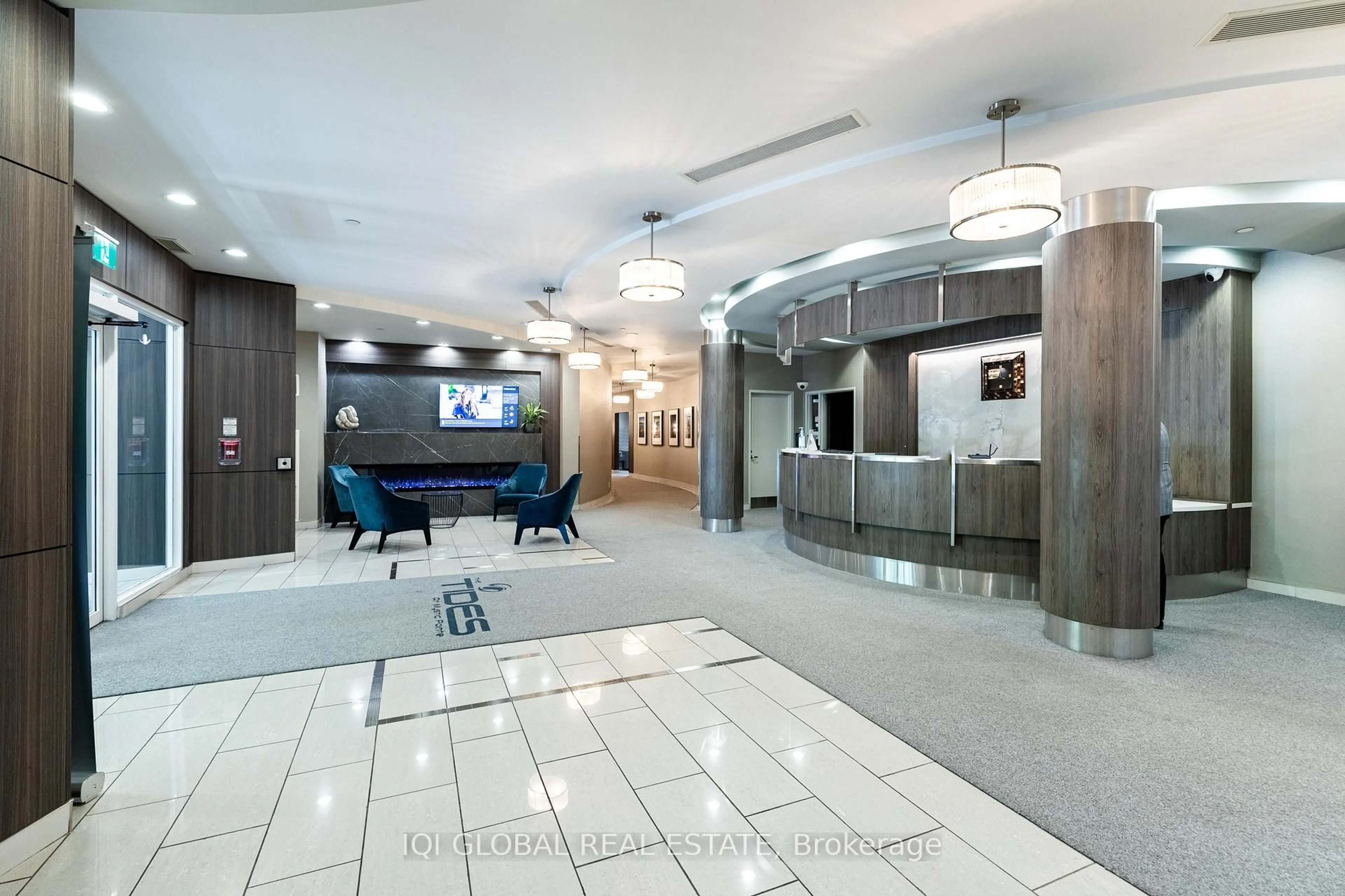 Lobby for 185 Legion Rd #1808, Toronto Ontario M8Y 0A1