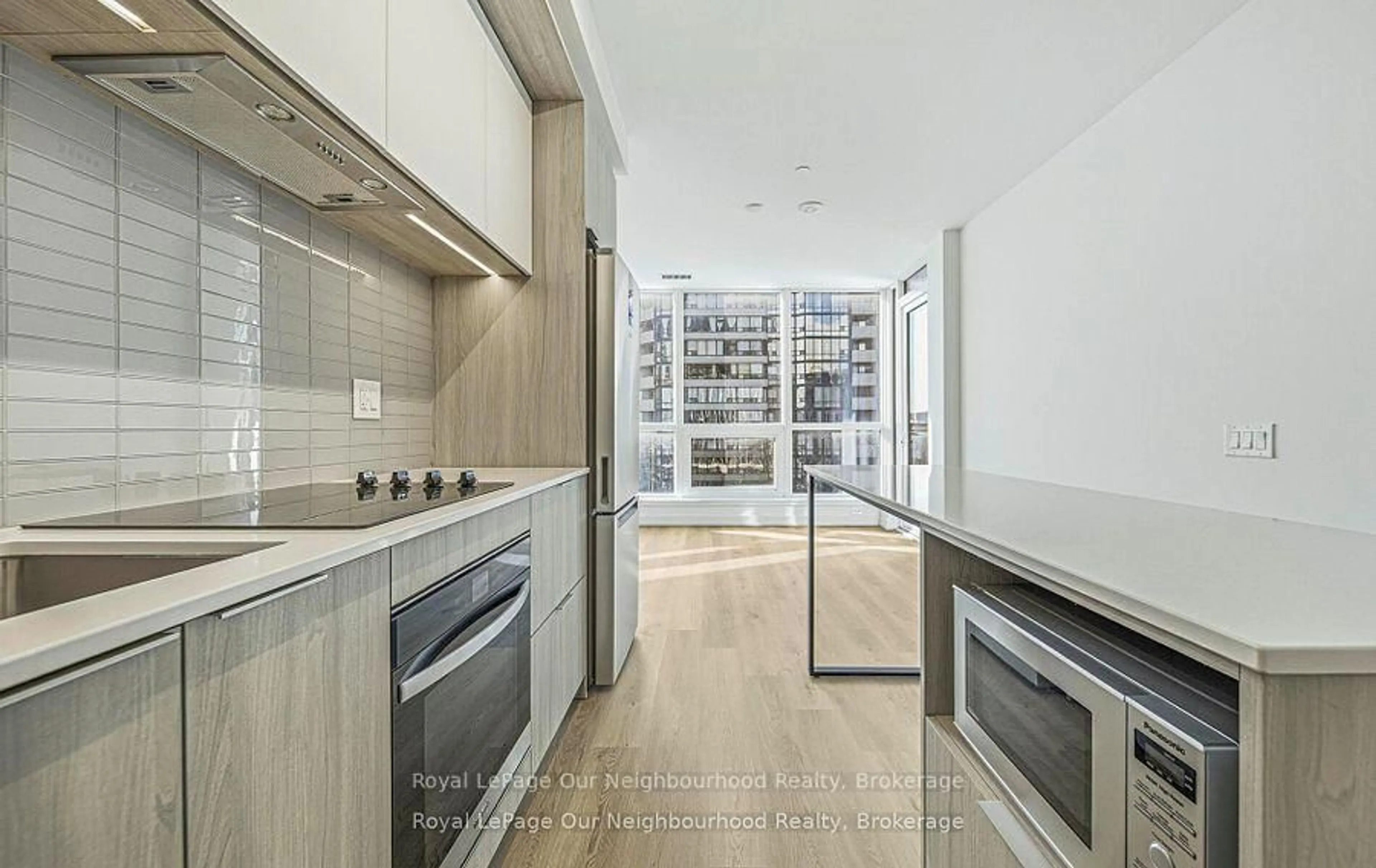Unknown for 395 Square One Dr #412, Mississauga Ontario L5B 0P6