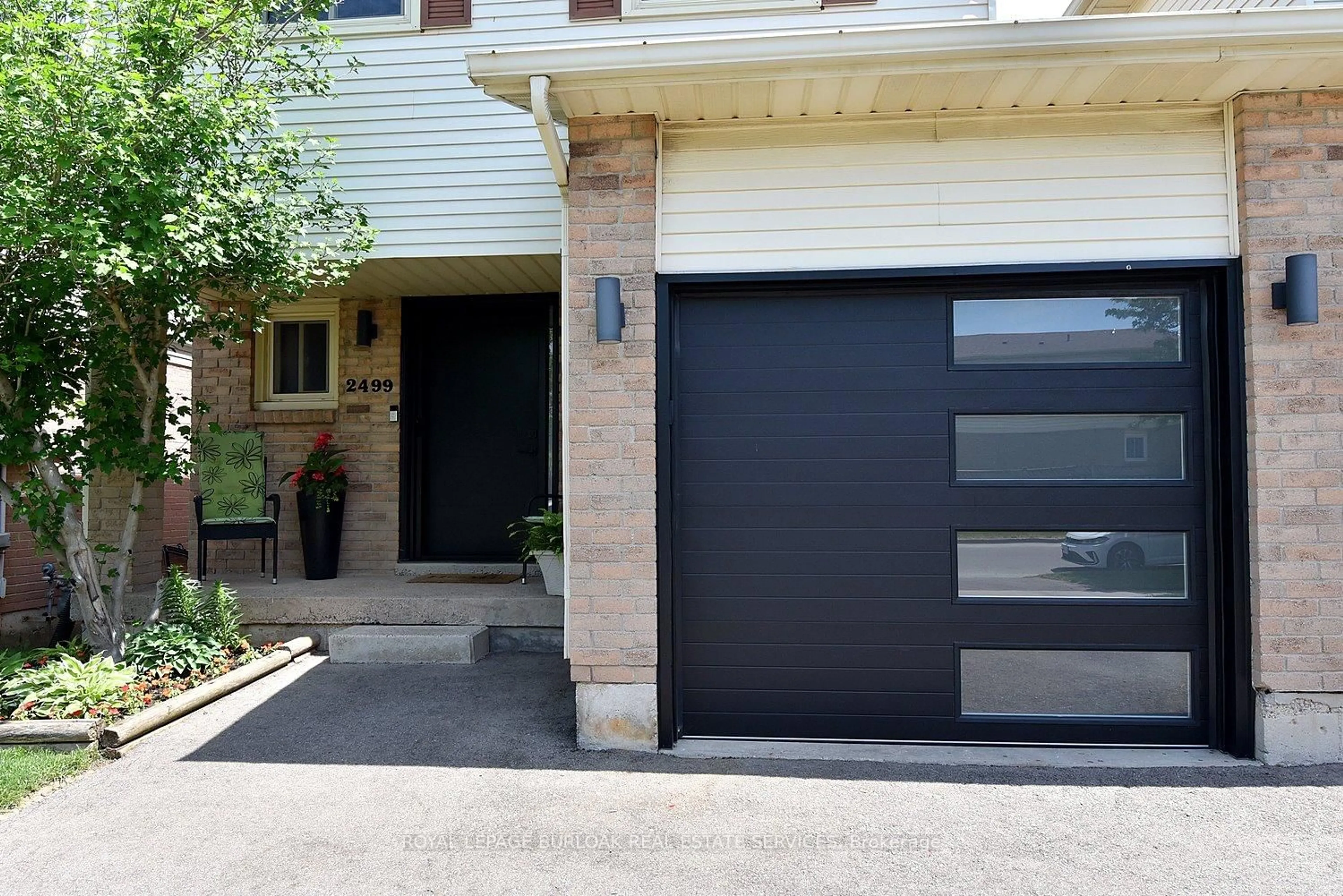Unknown for 2499 Whittaker Dr, Burlington Ontario L7P 4P9