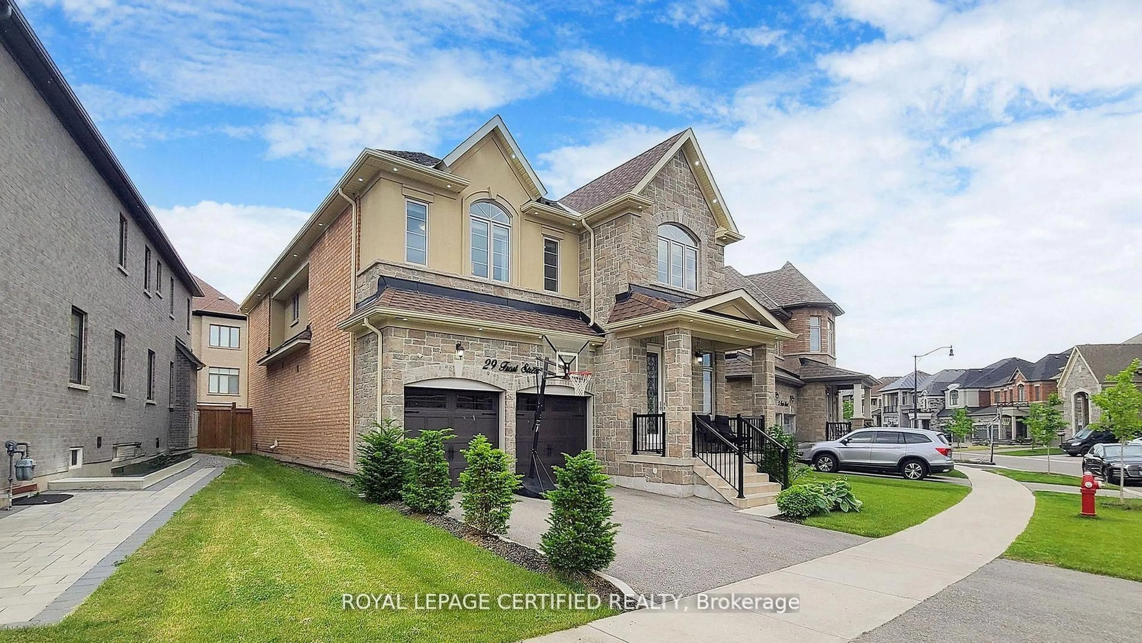 Home with brick exterior material, street for 29 Frost St, Brampton Ontario L6X 5R3