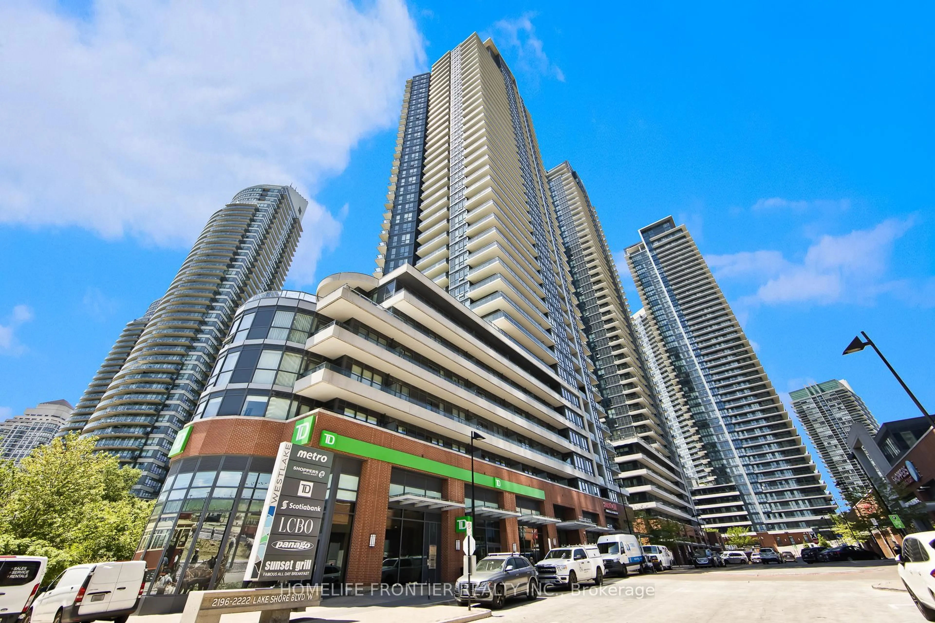 Patio, unknown for 2212 Lakeshore Blvd #1108, Toronto Ontario M8V 0C2