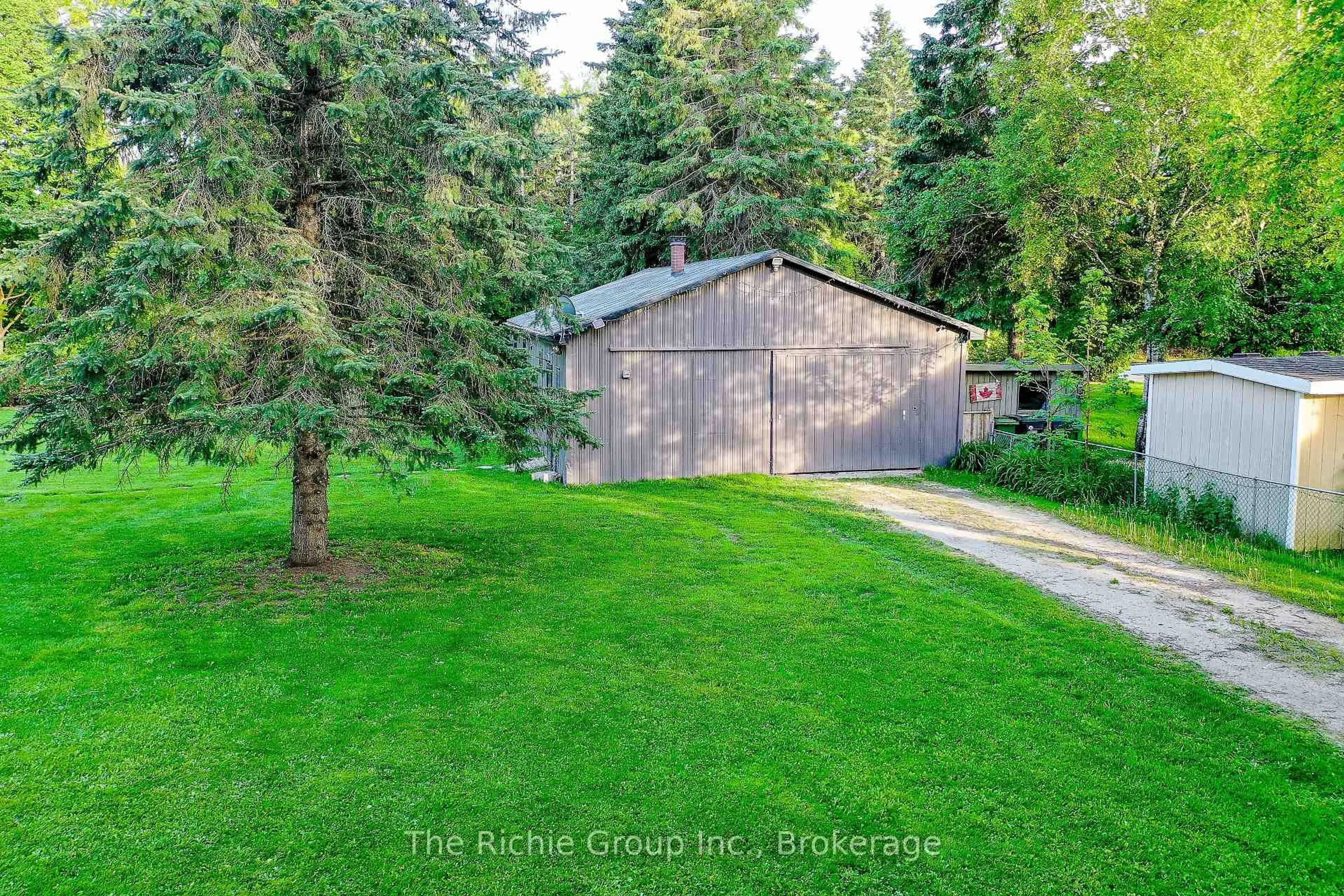 Shed for 17 Travelled Rd, Caledon Ontario L7K 1B7