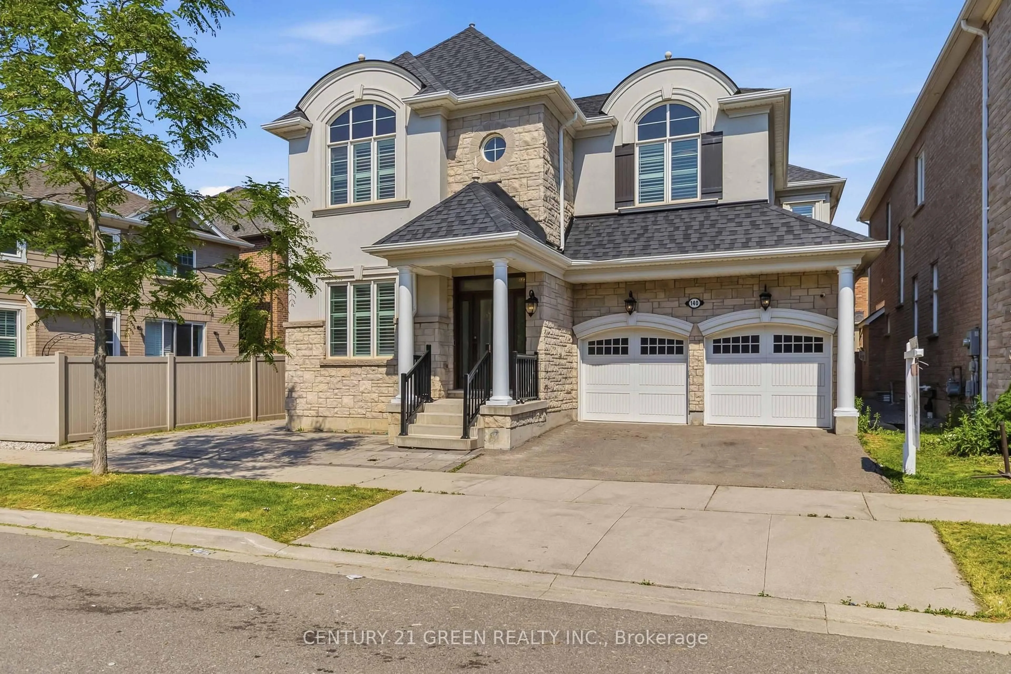 Home with brick exterior material, street for 140 Magnolia Cres, Oakville Ontario L6M 4M1
