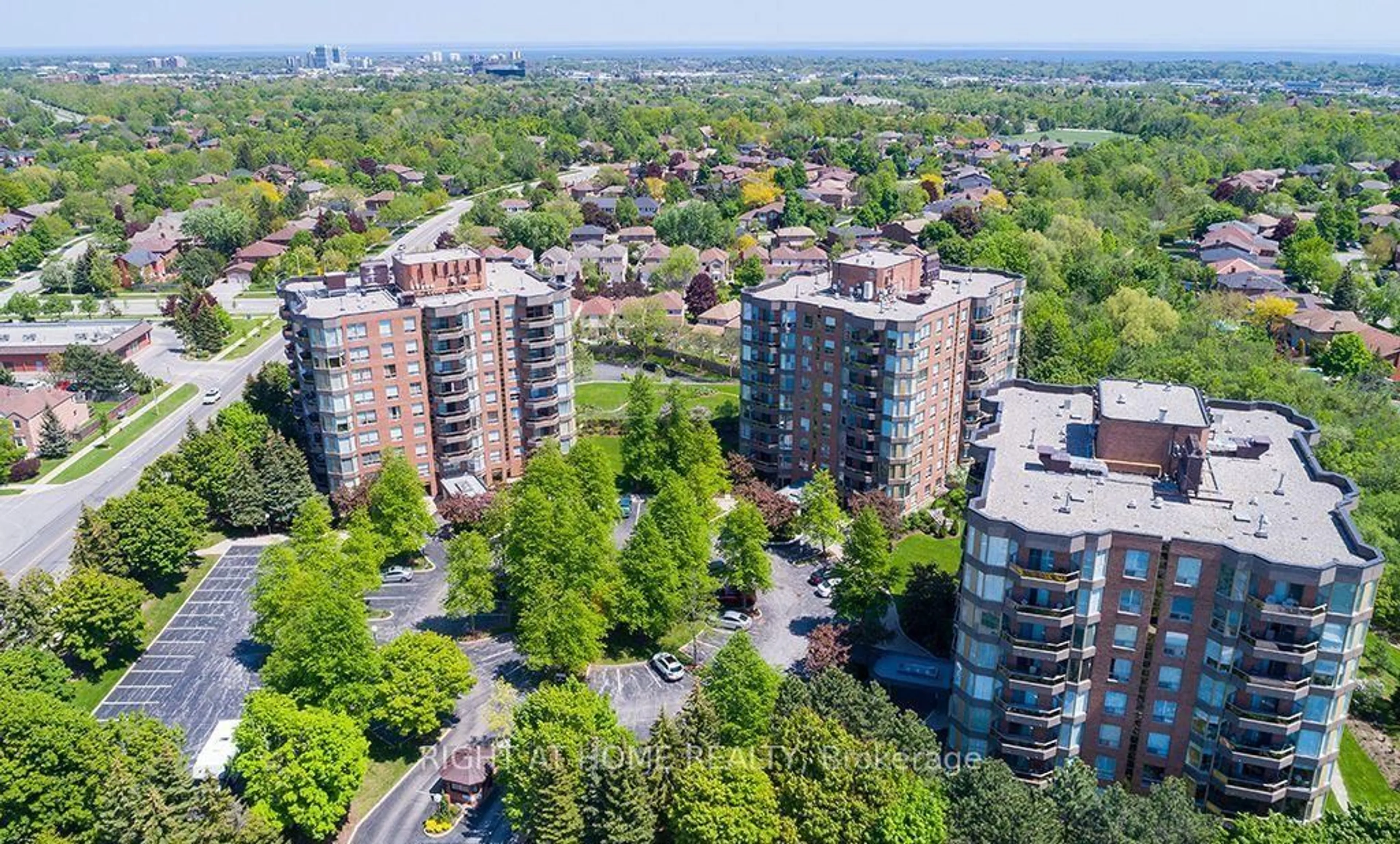 A pic from outside/outdoor area/front of a property/back of a property/a pic from drone, city buildings view from balcony for 1901 Pilgrims Way #301, Oakville Ontario L6M 2W9