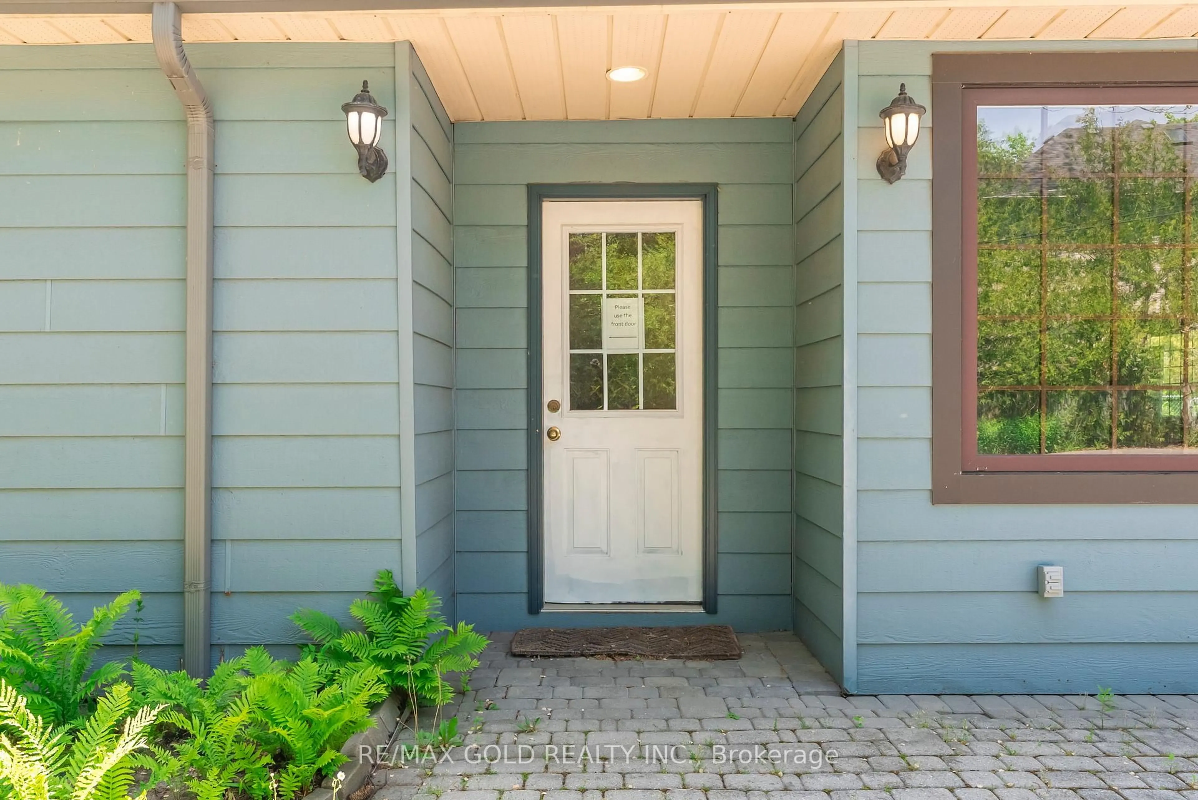 Unknown for 1356 Oak Lane, Mississauga Ontario L5H 2X7