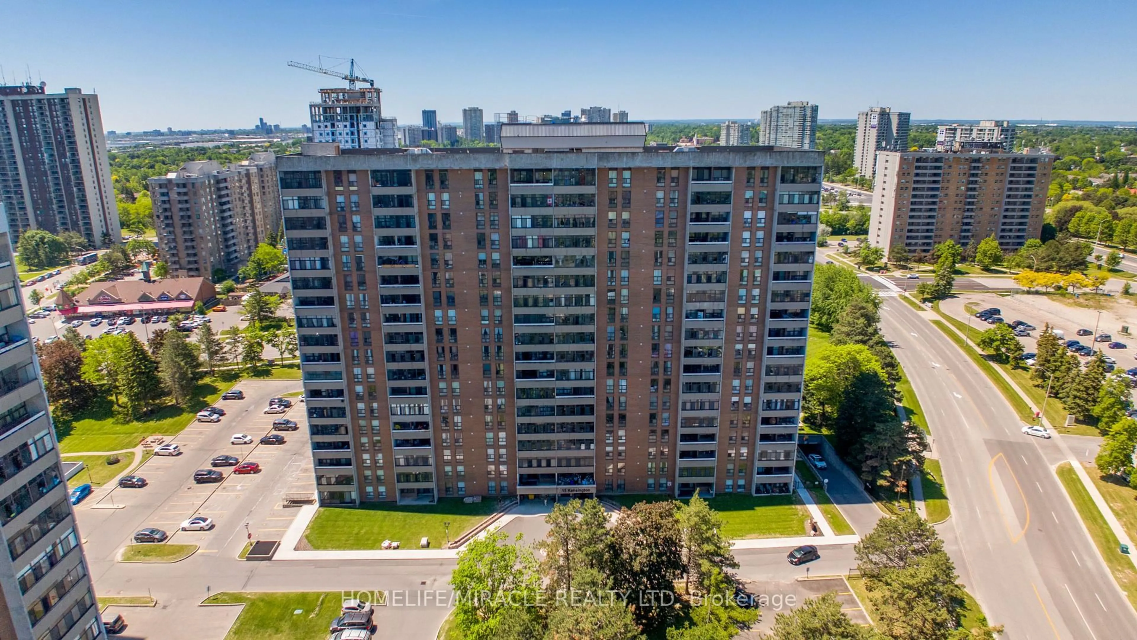A pic from outside/outdoor area/front of a property/back of a property/a pic from drone, city buildings view from balcony for 15 Kensington Rd #907, Brampton Ontario L6T 3W2