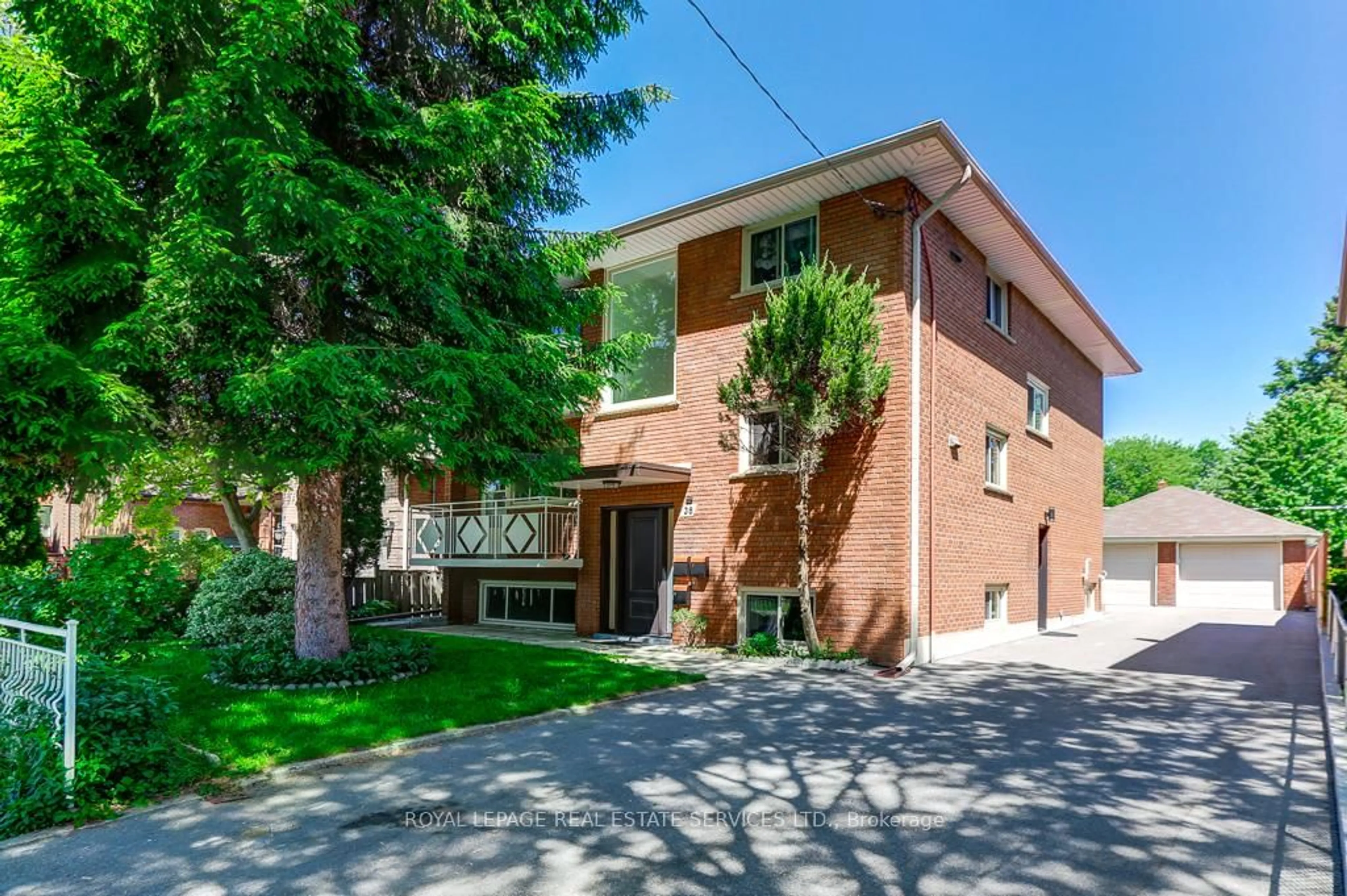 Home with brick exterior material, street for 38 Jellicoe Ave, Toronto Ontario M8W 1W1