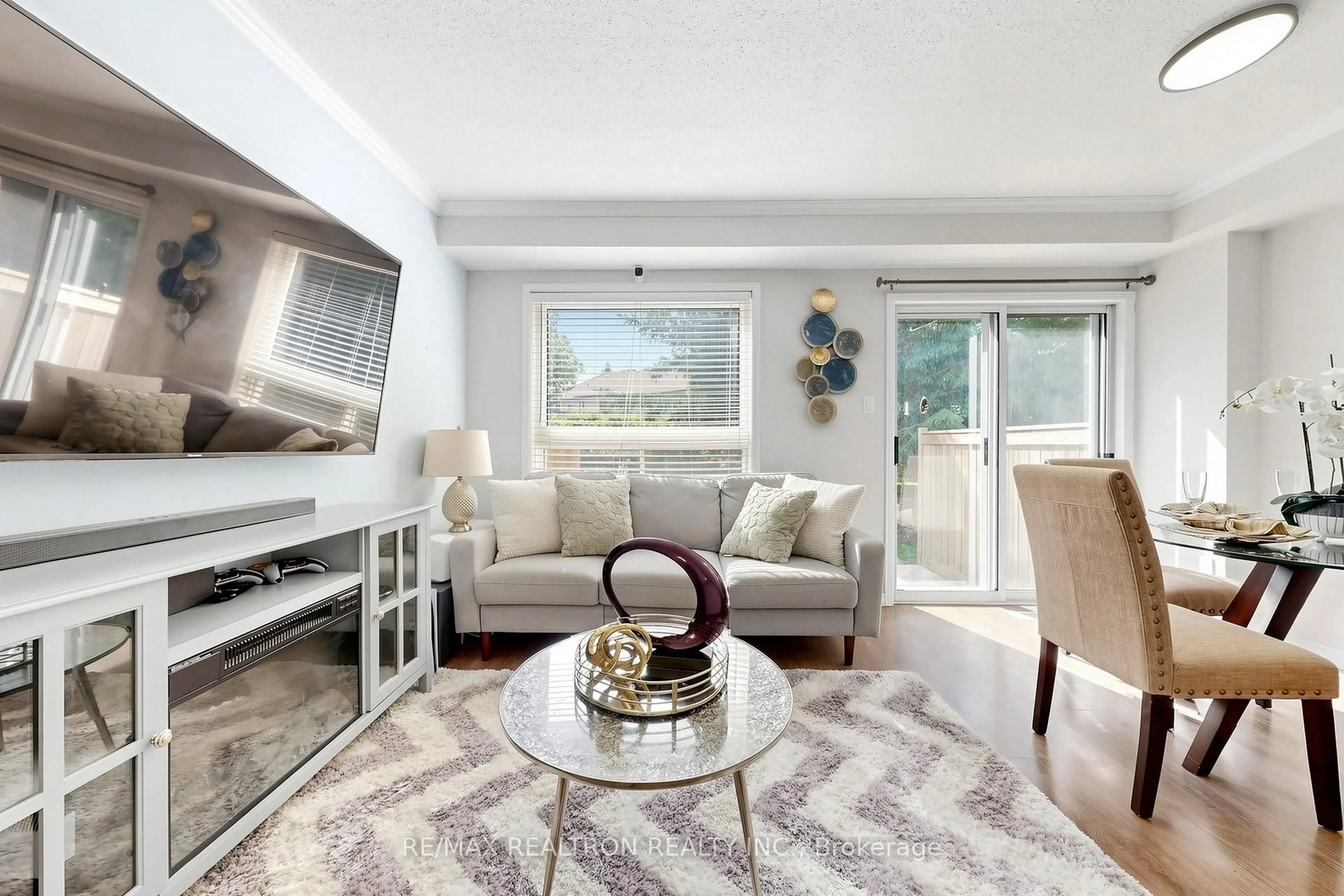 Living room with furniture, unknown for 4600 Kimbermount Ave #63, Mississauga Ontario L5M 6Z6